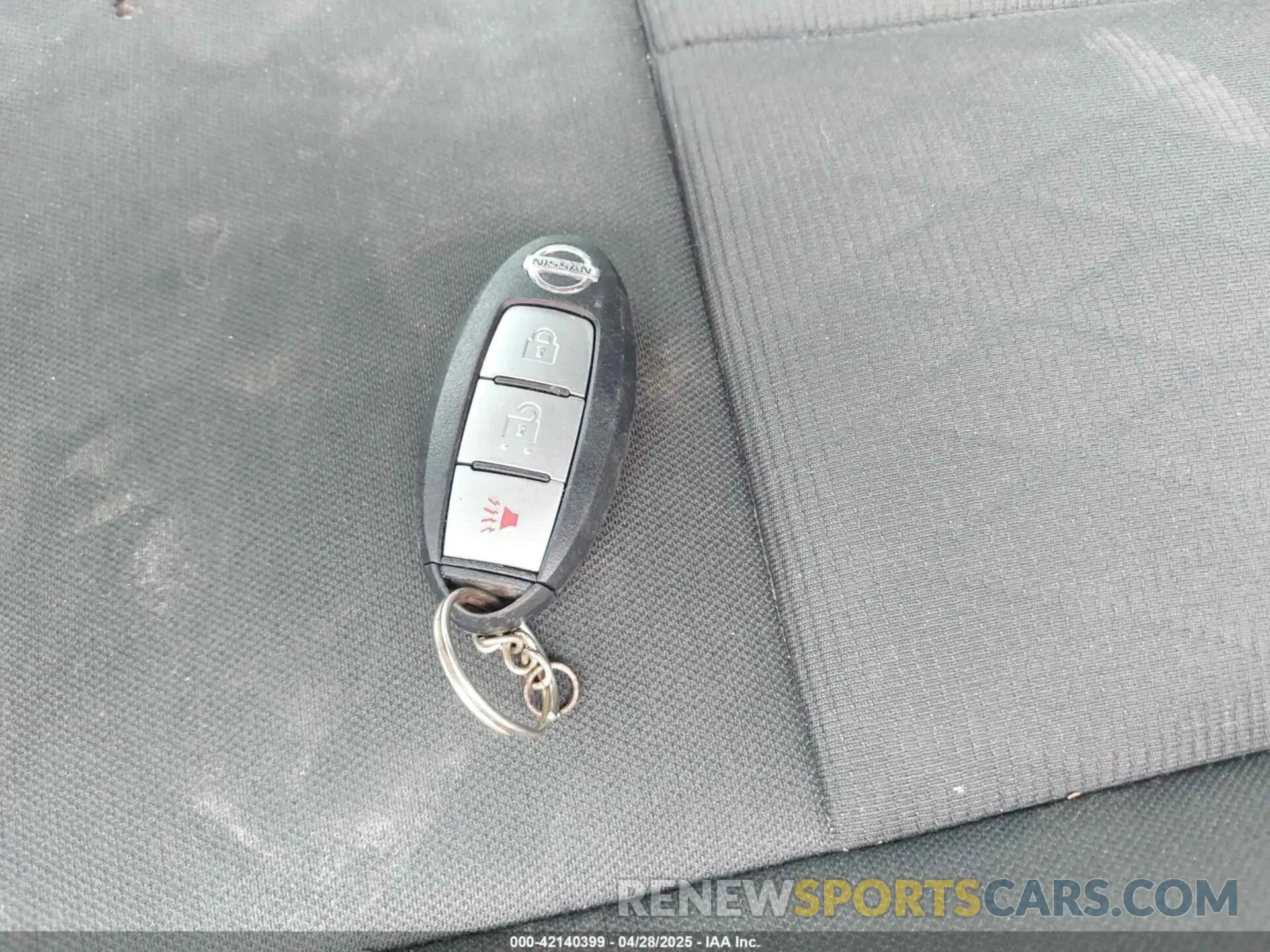 11 Photograph of a damaged car 1N6AA1E68KN528019 NISSAN TITAN 2019