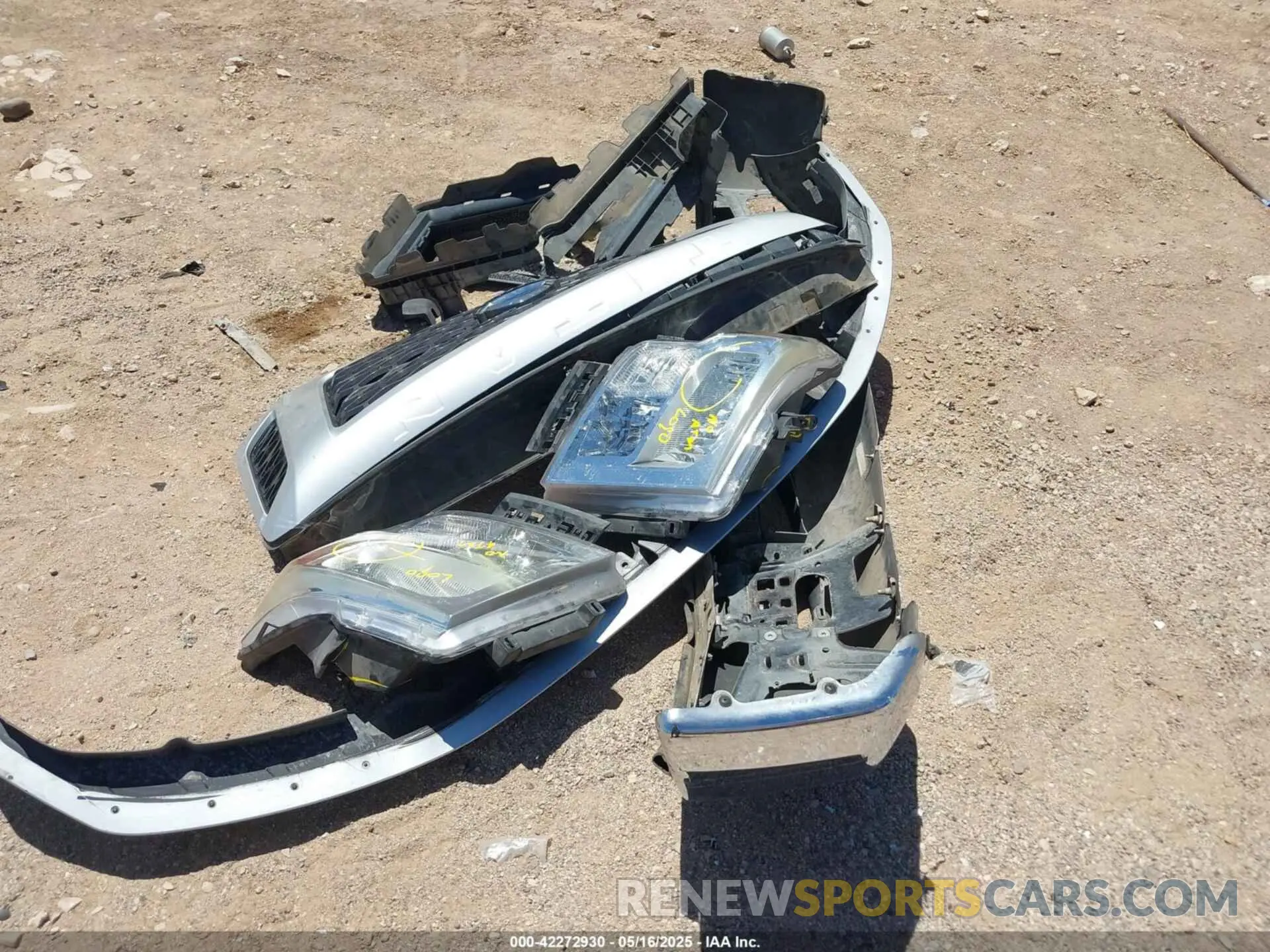 12 Photograph of a damaged car 1N6AA1EJ0KN509551 NISSAN TITAN 2019