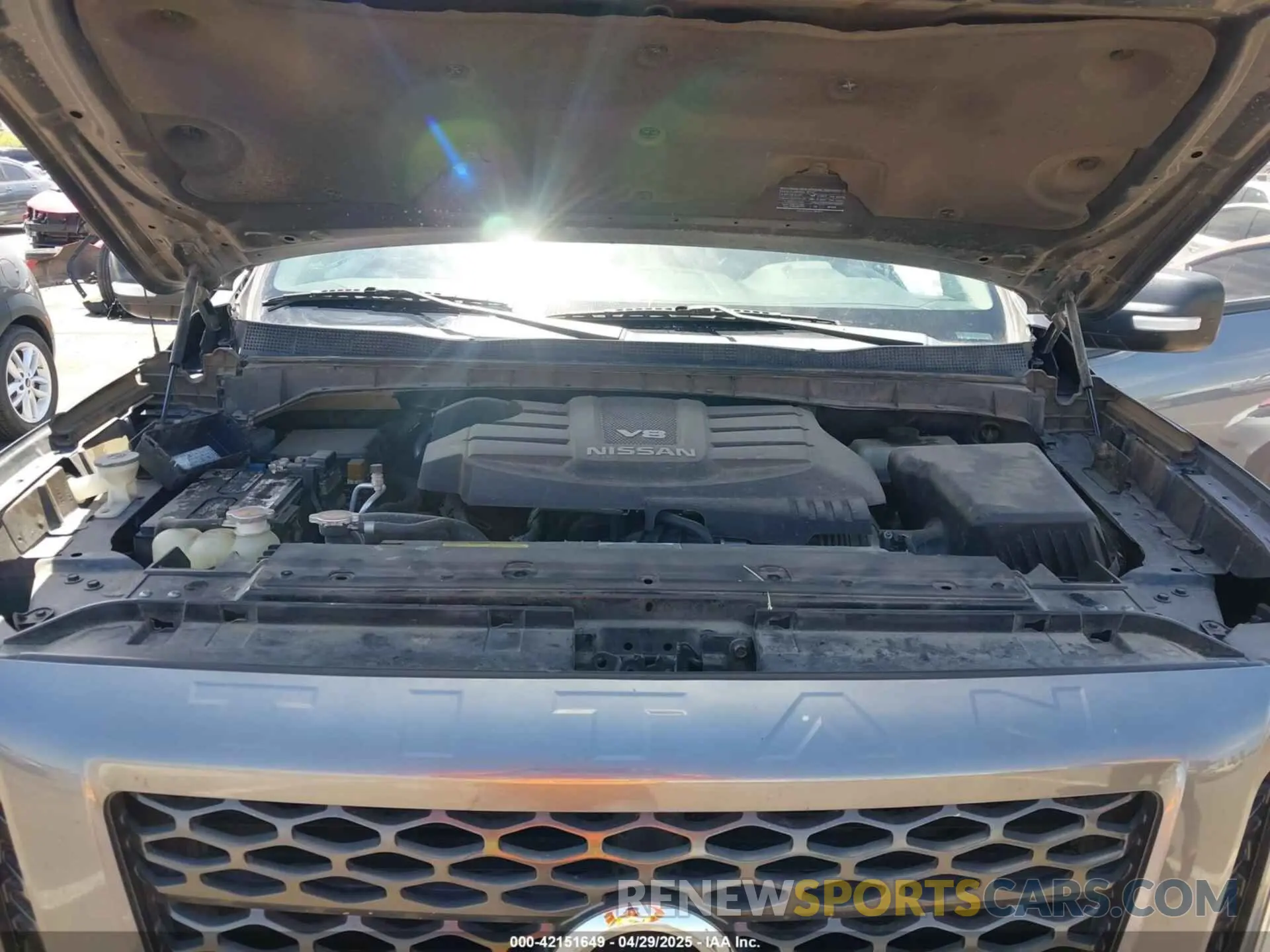 10 Photograph of a damaged car 1N6AA1EK7KN504596 NISSAN TITAN 2019