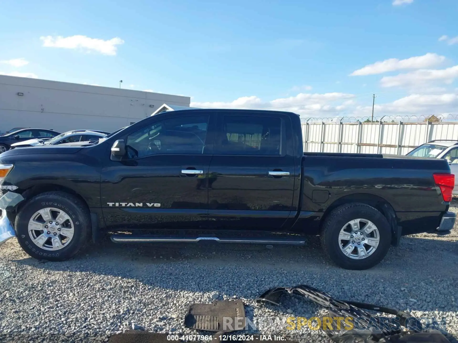 14 Photograph of a damaged car 1N6AA1EK7KN533791 NISSAN TITAN 2019