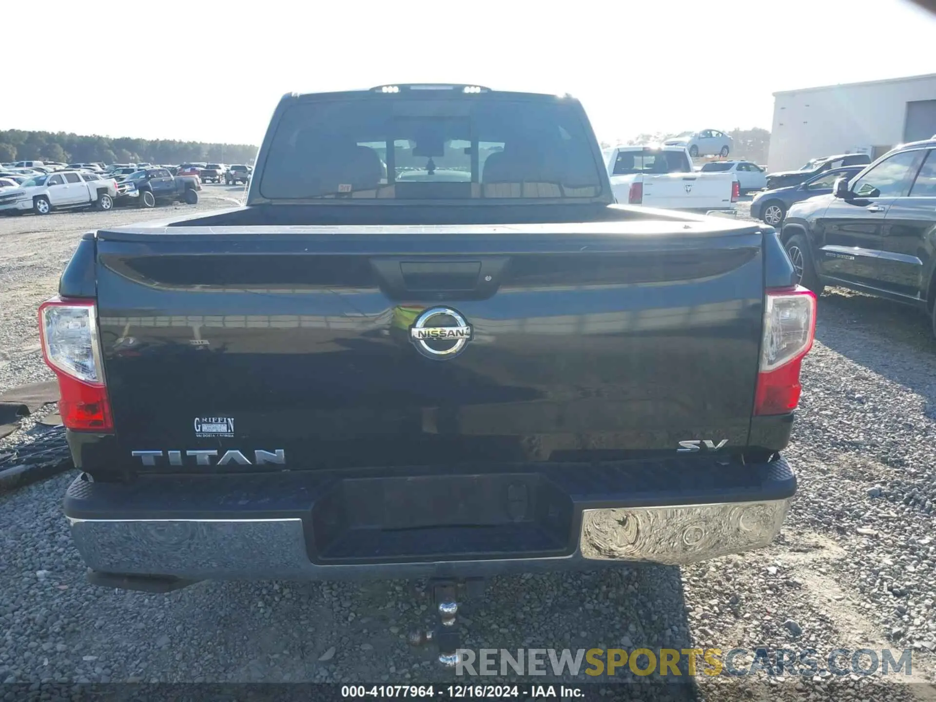 16 Photograph of a damaged car 1N6AA1EK7KN533791 NISSAN TITAN 2019