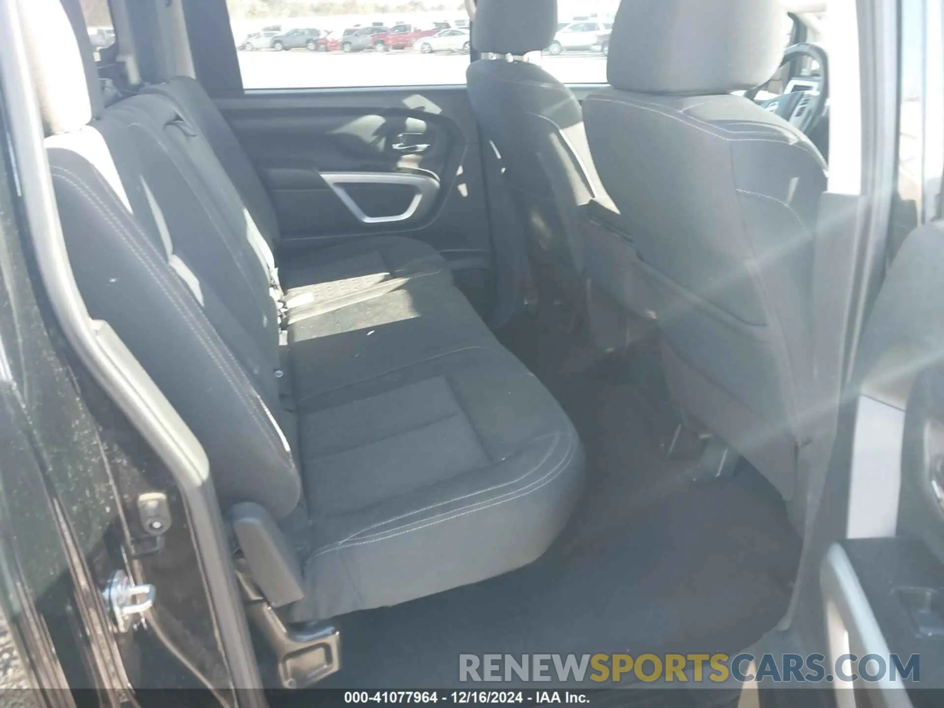 8 Photograph of a damaged car 1N6AA1EK7KN533791 NISSAN TITAN 2019