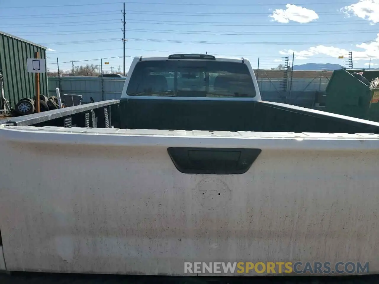 10 Photograph of a damaged car 1N6AA1R79KN500572 NISSAN TITAN 2019