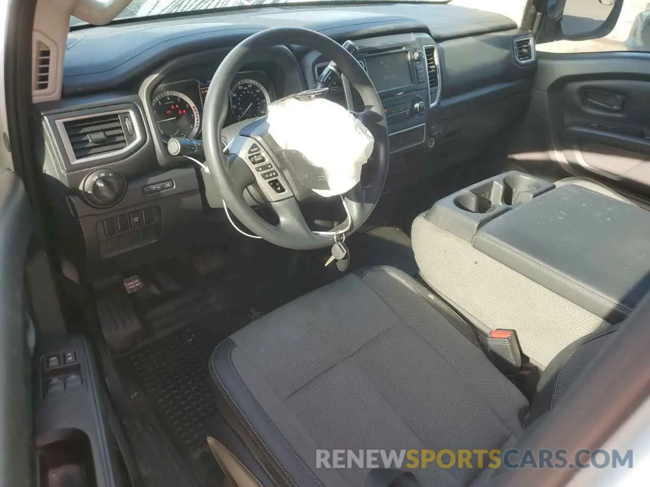 8 Photograph of a damaged car 1N6AA1R7XKN515419 NISSAN TITAN 2019