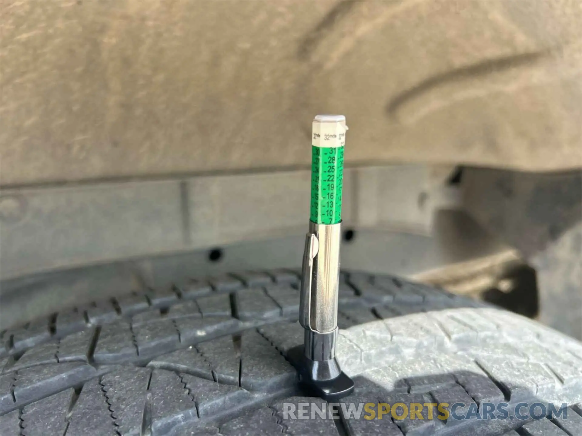 6 Photograph of a damaged car 1N6AA1R86KN523901 NISSAN TITAN 2019