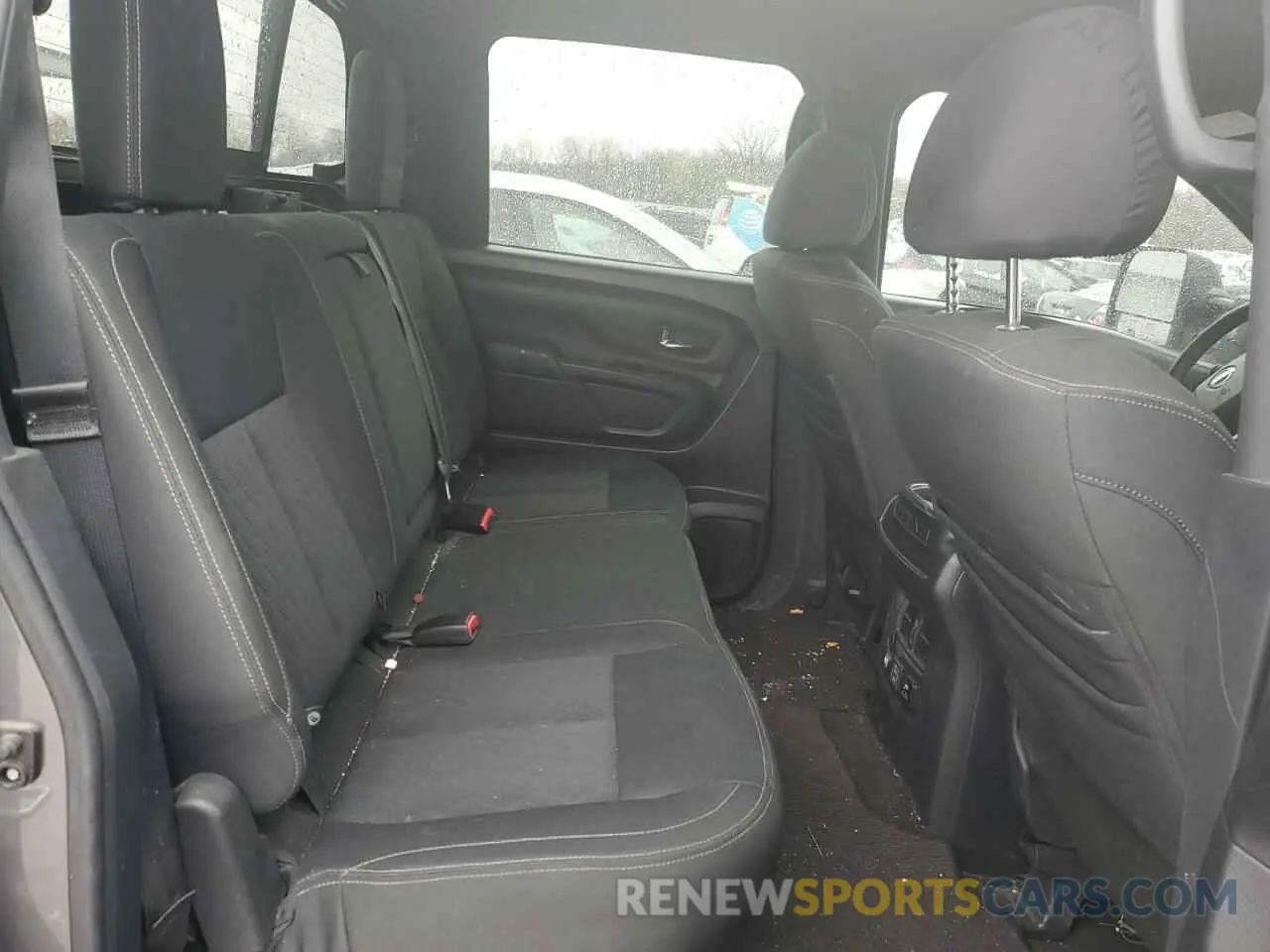 10 Photograph of a damaged car 1N6BA1F43KN519178 NISSAN TITAN 2019