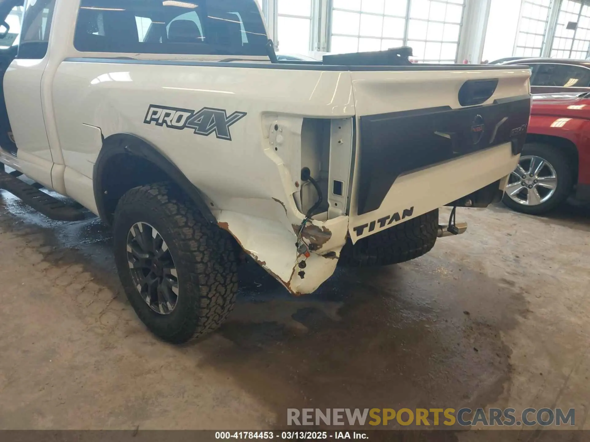 20 Photograph of a damaged car 1N6AA1CD3LN506710 NISSAN TITAN 2020