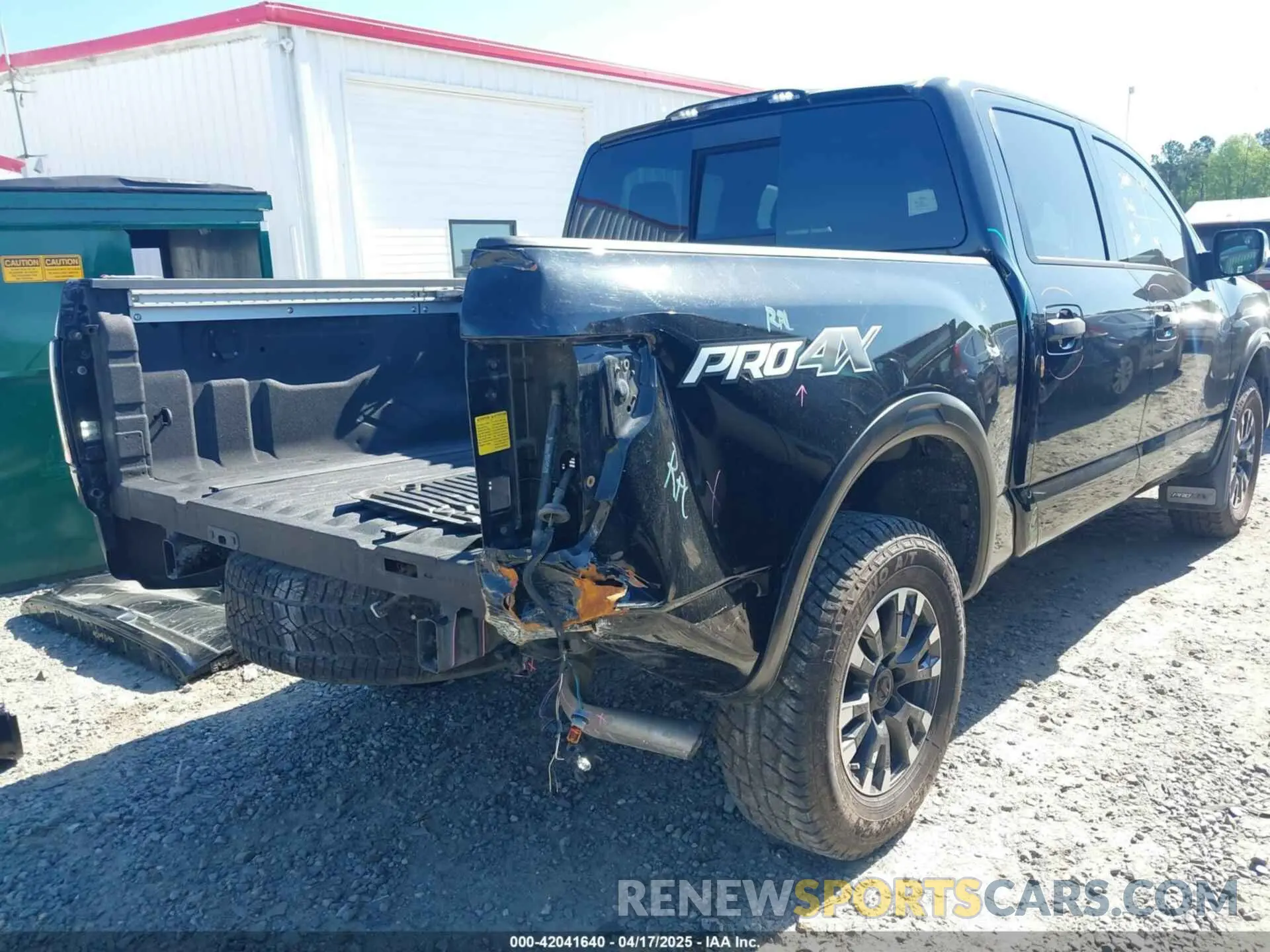6 Photograph of a damaged car 1N6AA1ED3LN507305 NISSAN TITAN 2020