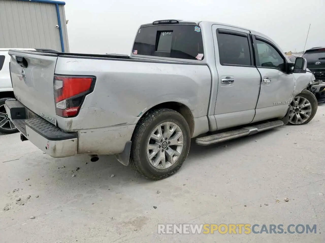 3 Photograph of a damaged car 1N6AA1ED5LN501764 NISSAN TITAN 2020