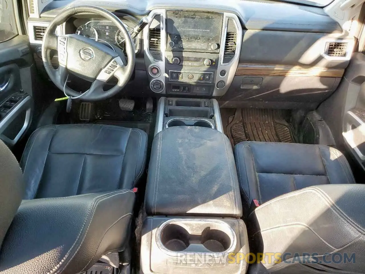 8 Photograph of a damaged car 1N6AA1ED5LN501764 NISSAN TITAN 2020