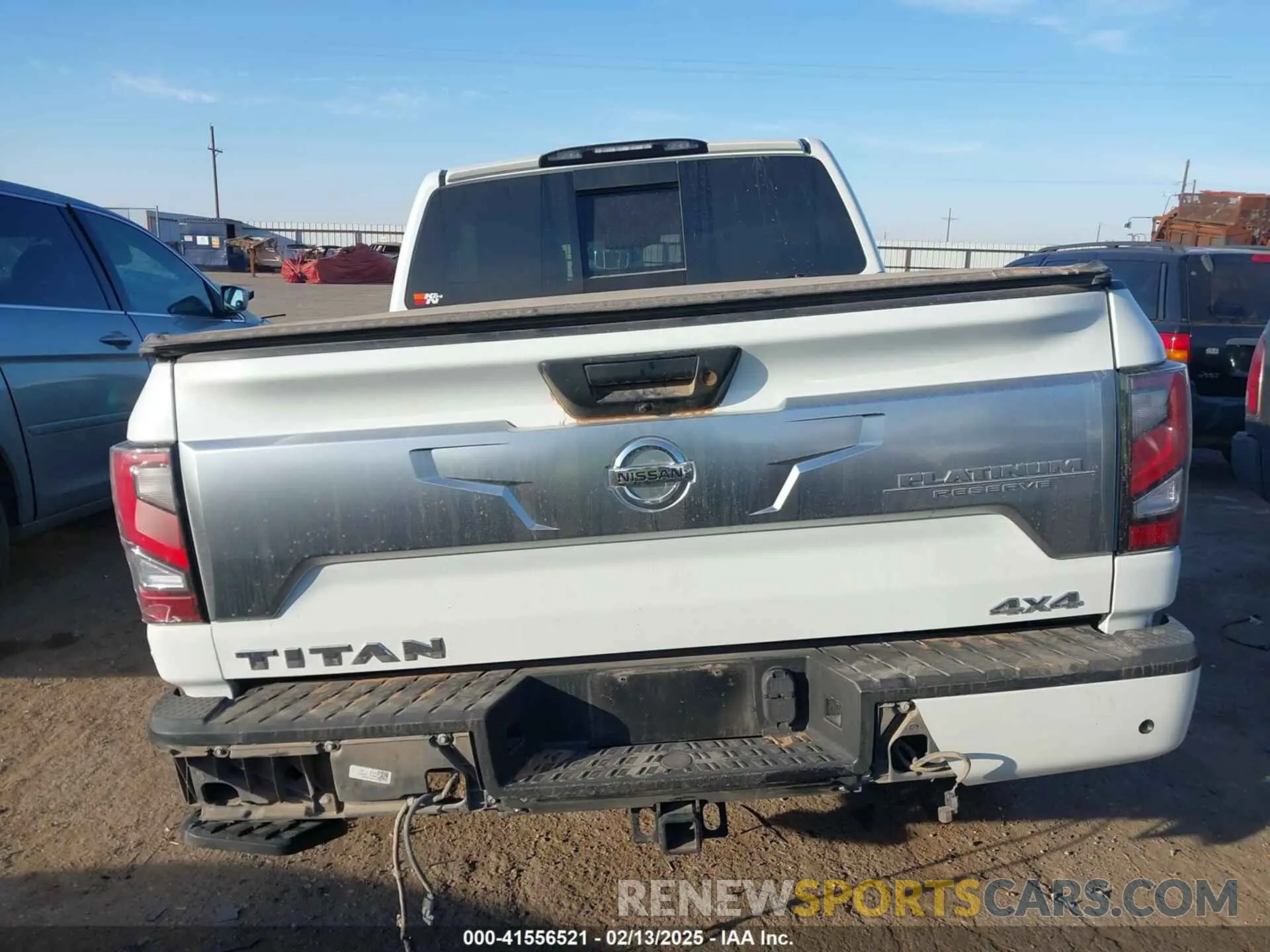 15 Photograph of a damaged car 1N6AA1ED5LN510562 NISSAN TITAN 2020