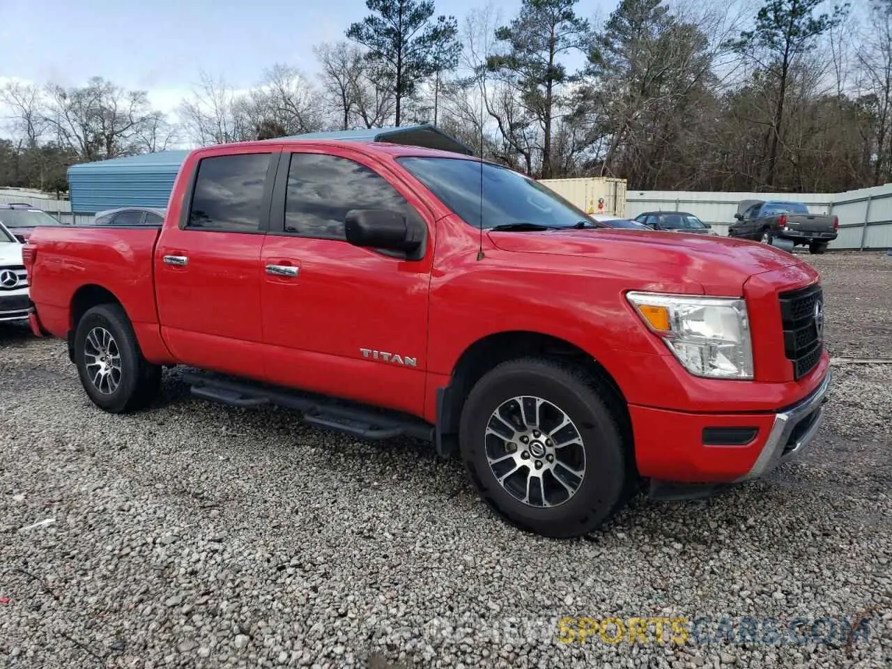 4 Photograph of a damaged car 1N6AA1EC5MN530805 NISSAN TITAN 2021