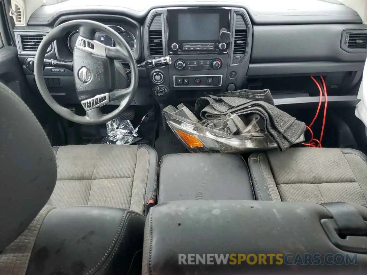 8 Photograph of a damaged car 1N6AA1EC6MN500664 NISSAN TITAN 2021