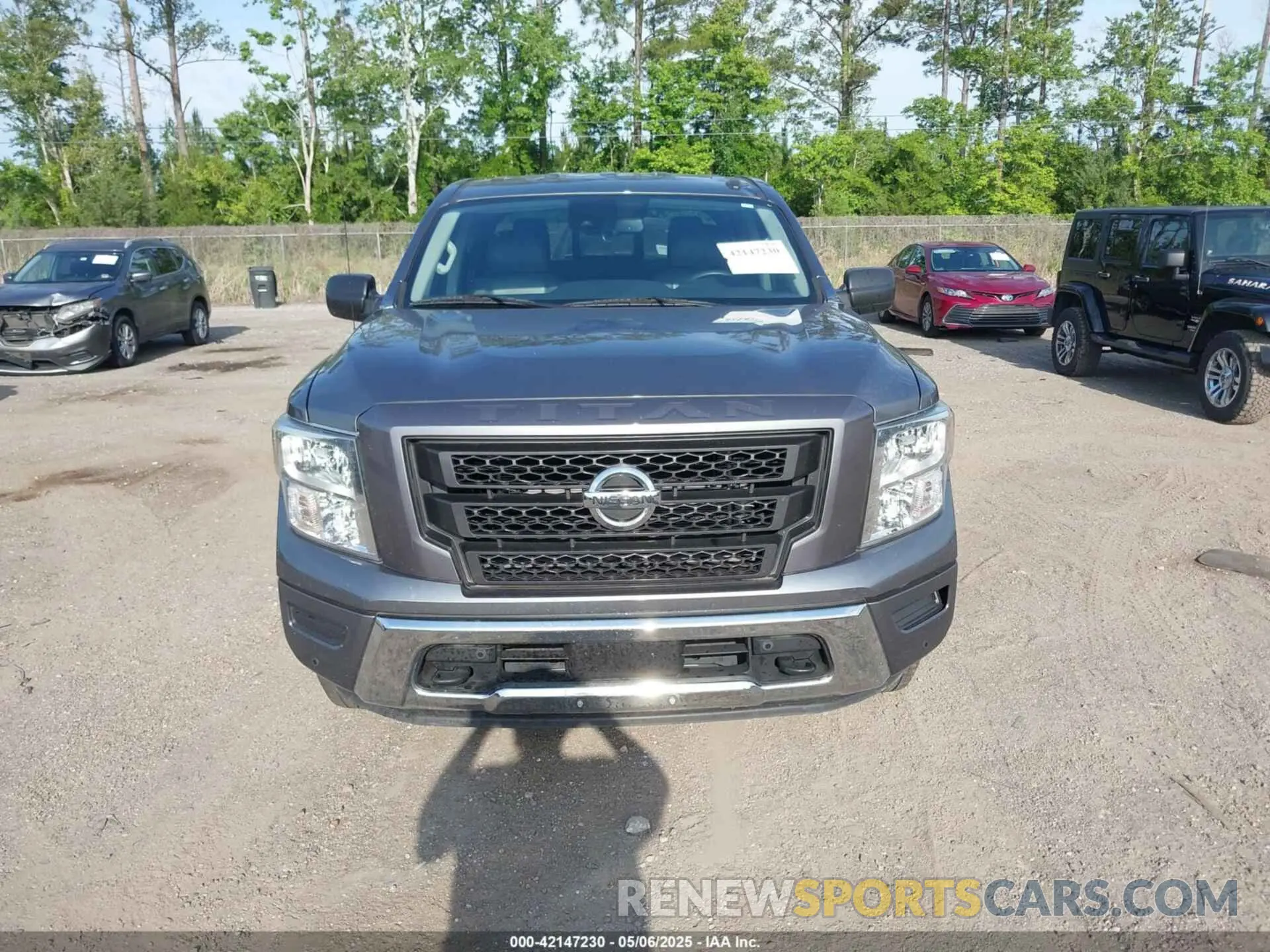 12 Photograph of a damaged car 1N6AA1ED0MN518084 NISSAN TITAN 2021
