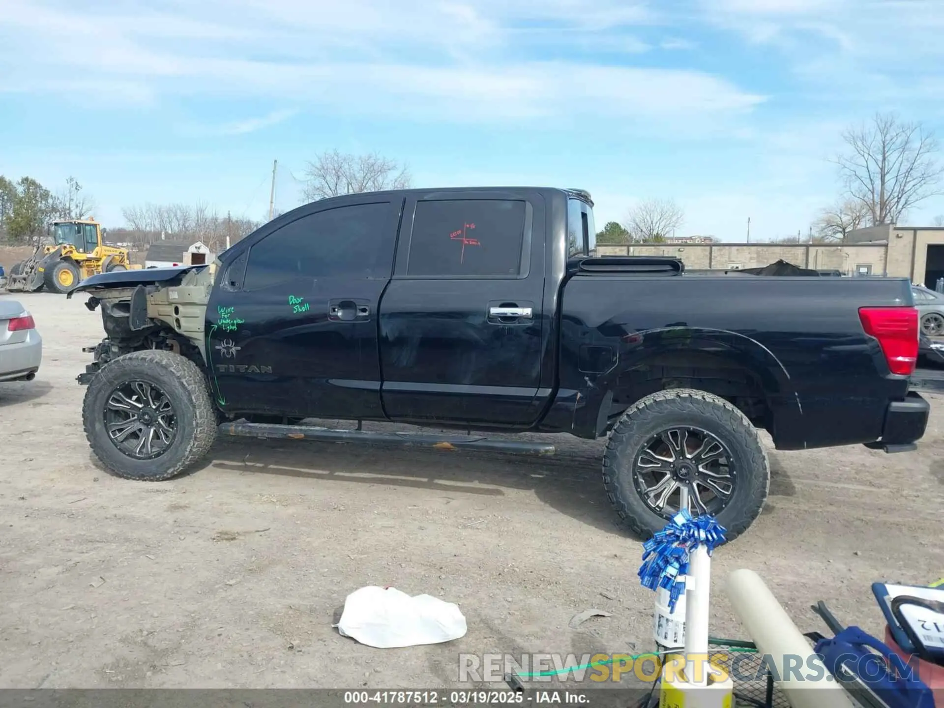 15 Photograph of a damaged car 1N6AA1ED1MN516649 NISSAN TITAN 2021