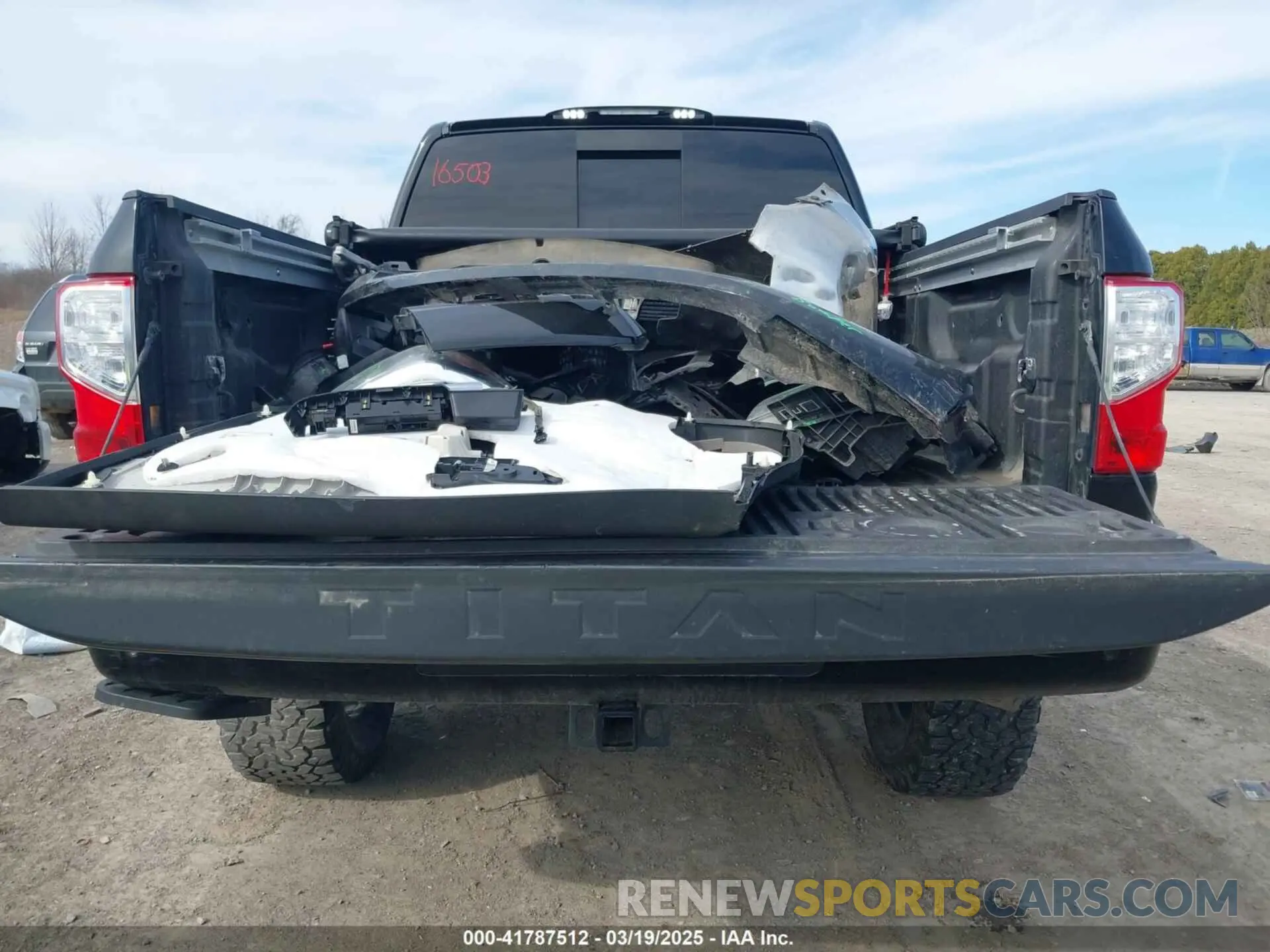 17 Photograph of a damaged car 1N6AA1ED1MN516649 NISSAN TITAN 2021