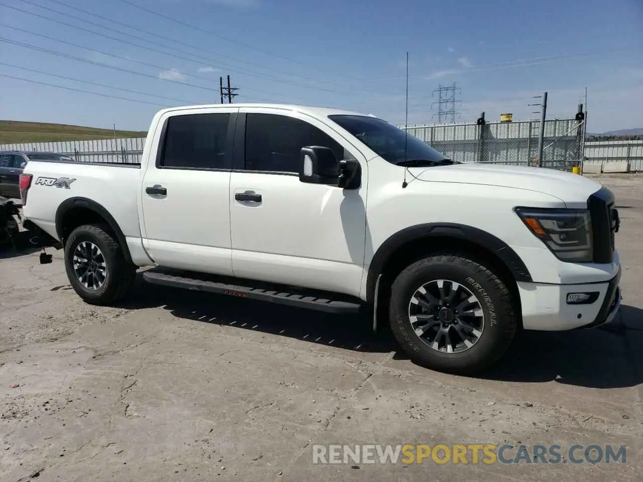 4 Photograph of a damaged car 1N6AA1ED2MN536652 NISSAN TITAN 2021