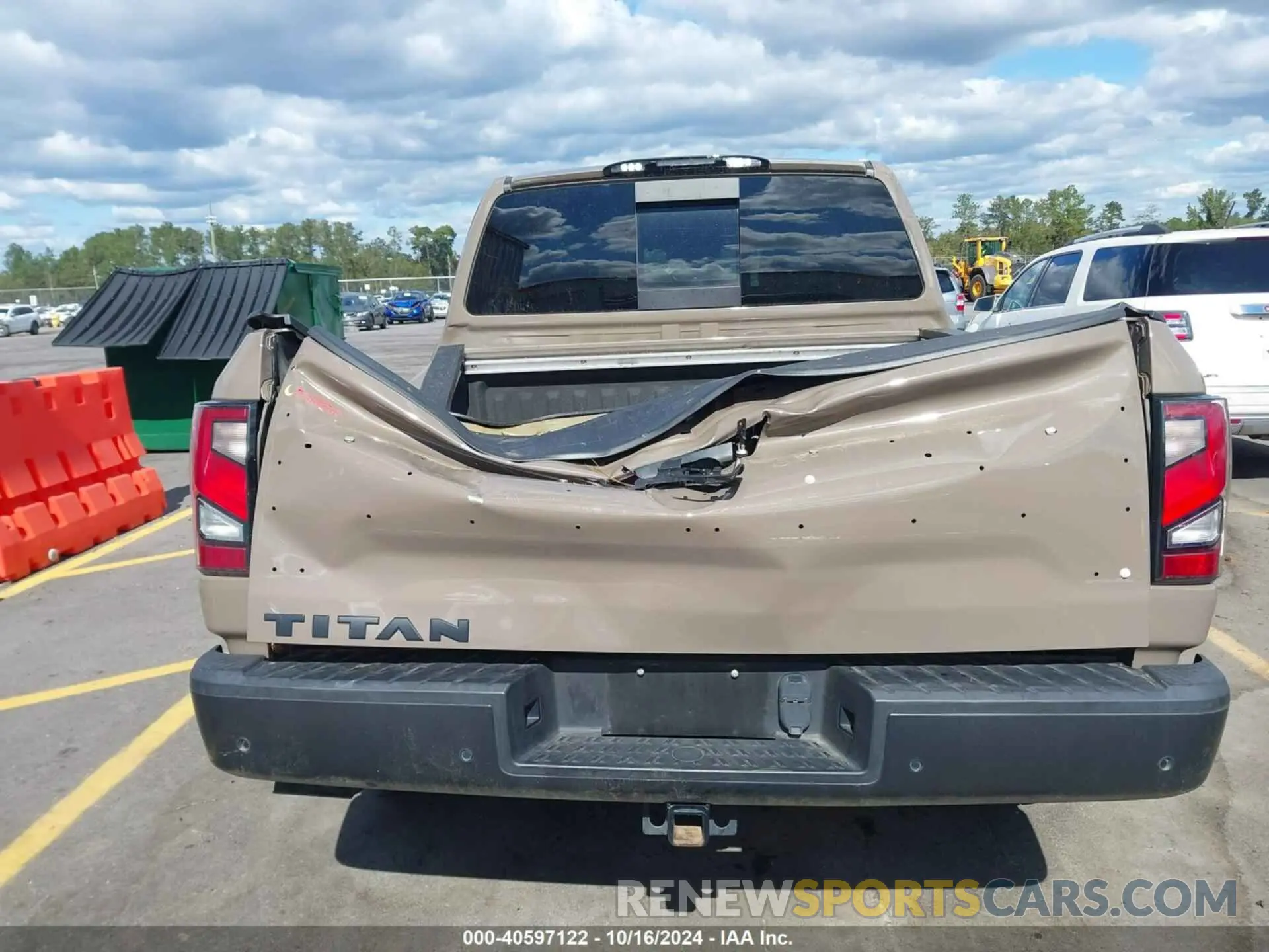 16 Photograph of a damaged car 1N6AA1ED4MN531369 NISSAN TITAN 2021