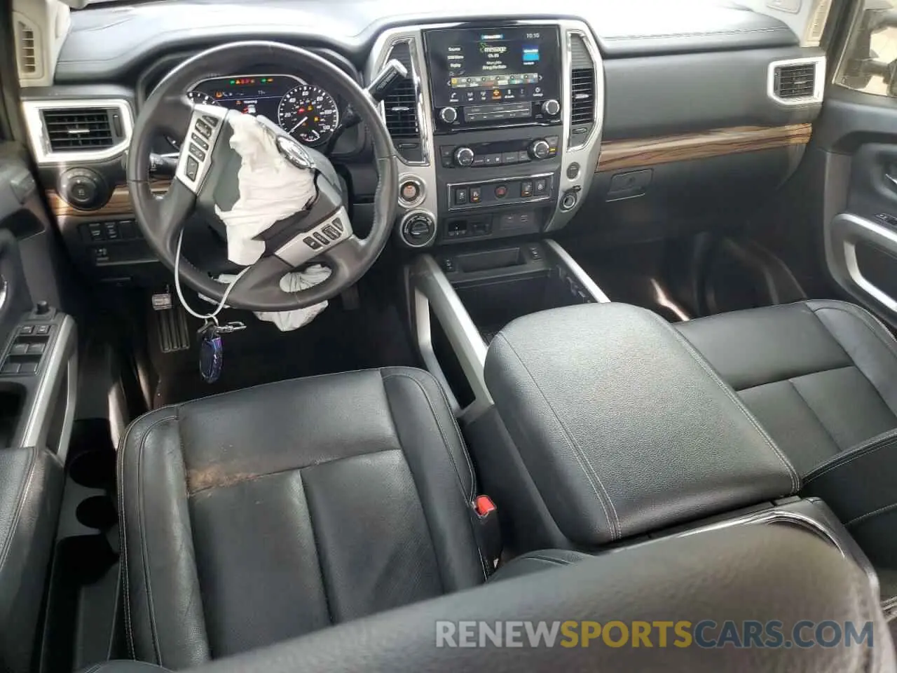 8 Photograph of a damaged car 1N6AA1ED5MN502284 NISSAN TITAN 2021