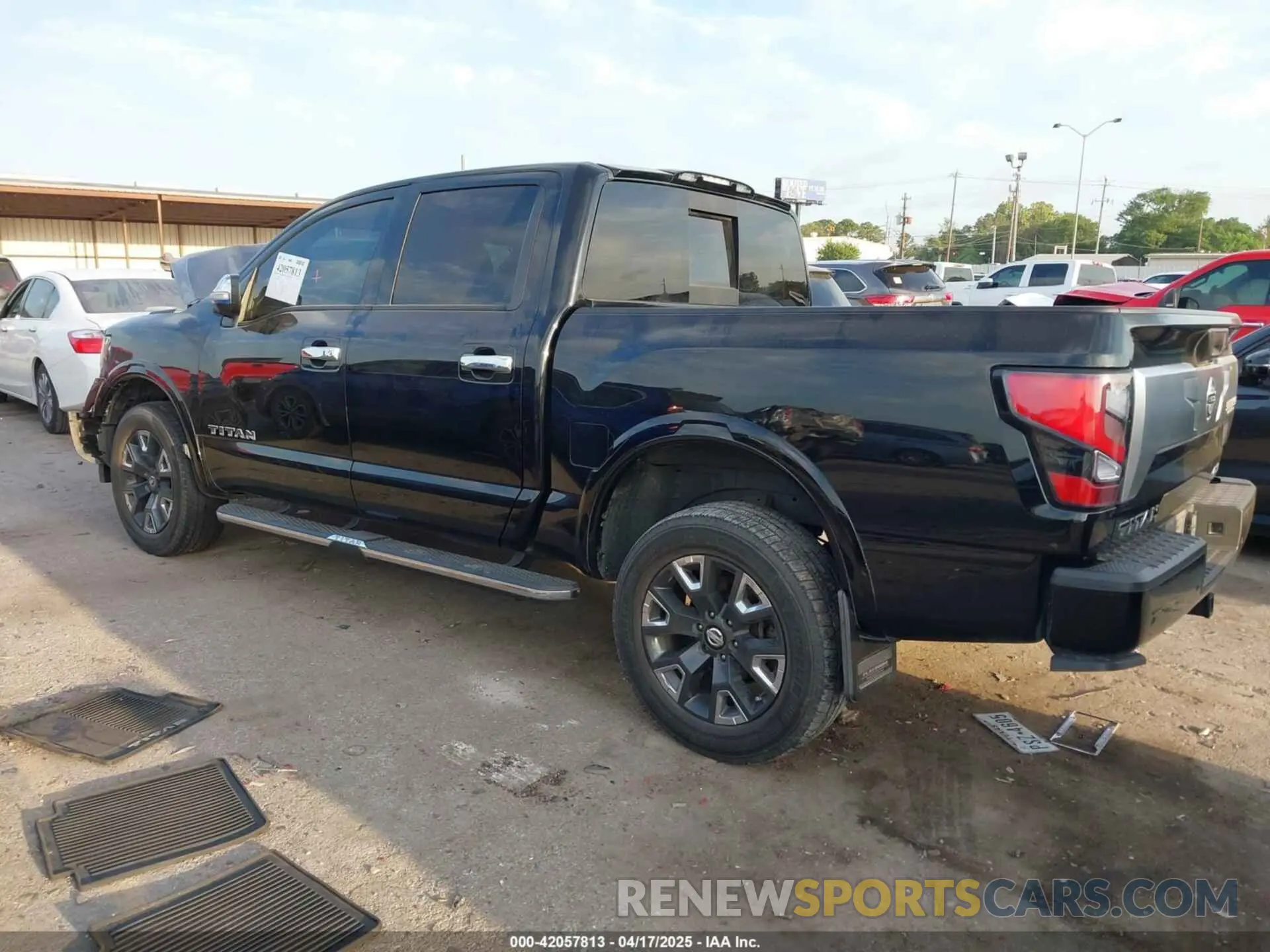 3 Photograph of a damaged car 1N6AA1ED5MN514631 NISSAN TITAN 2021