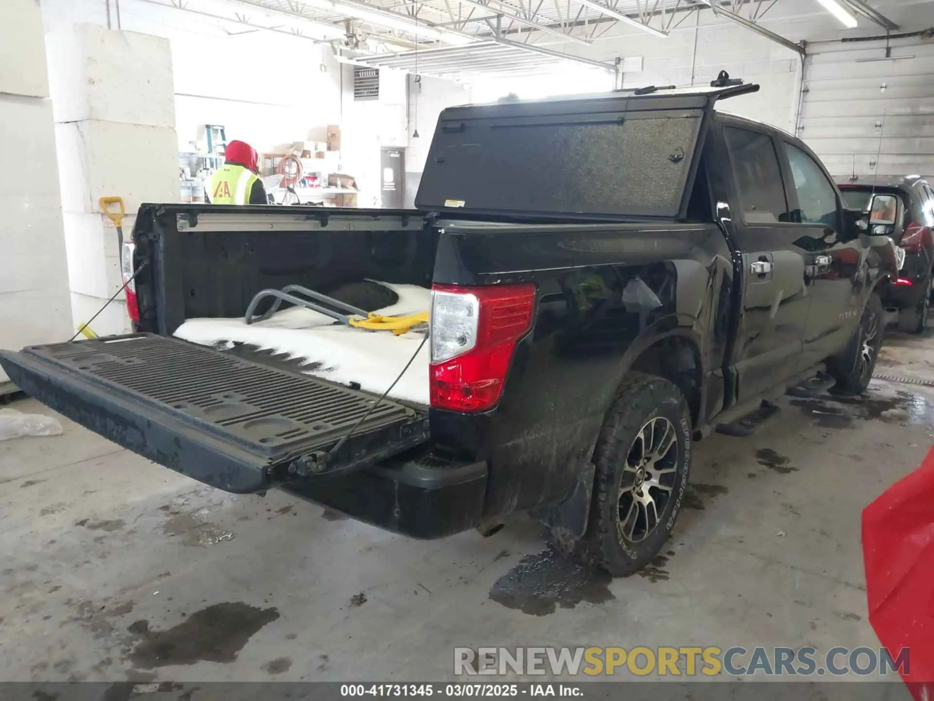 4 Photograph of a damaged car 1N6AA1ED6MN517649 NISSAN TITAN 2021
