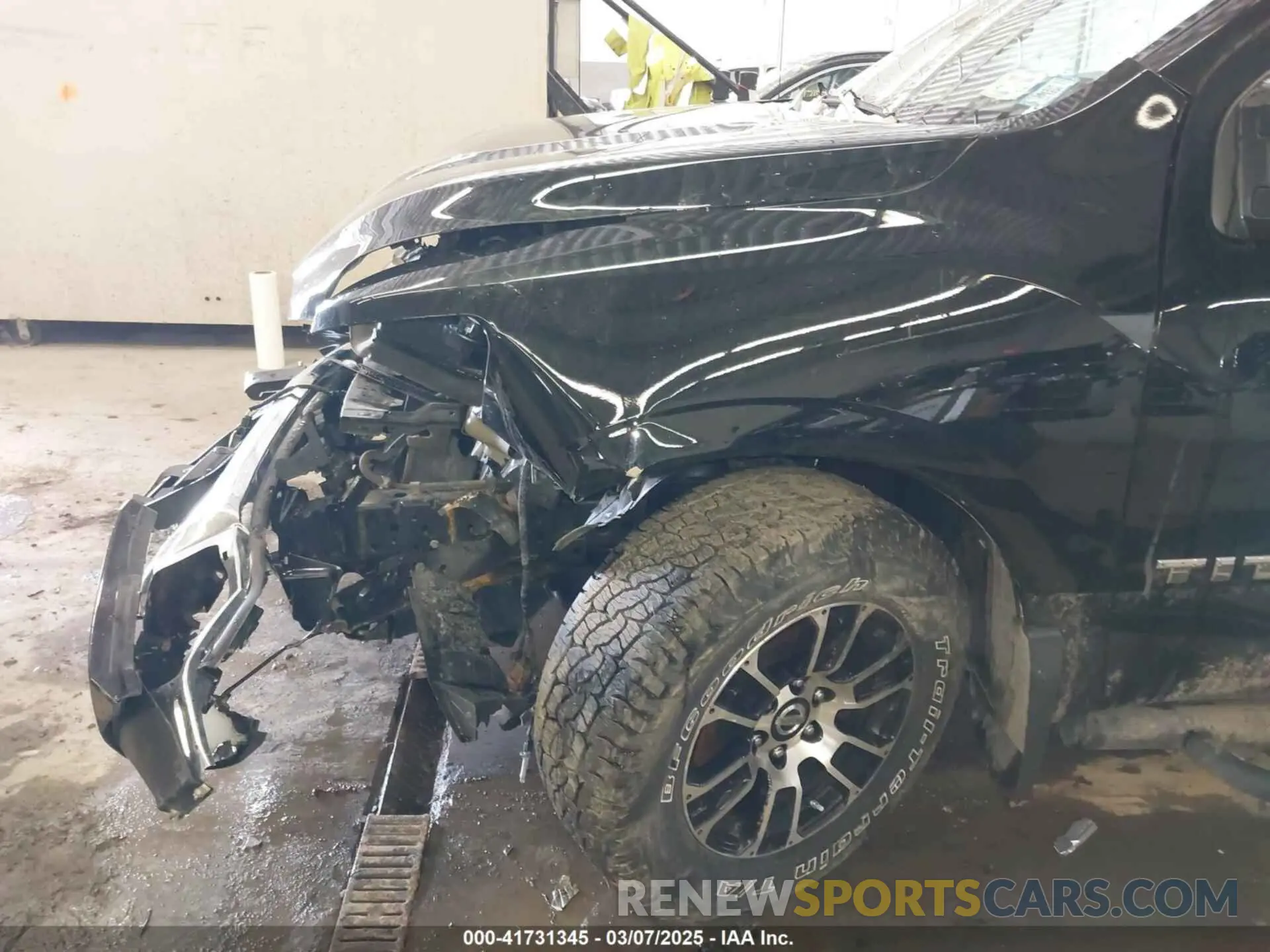 6 Photograph of a damaged car 1N6AA1ED6MN517649 NISSAN TITAN 2021