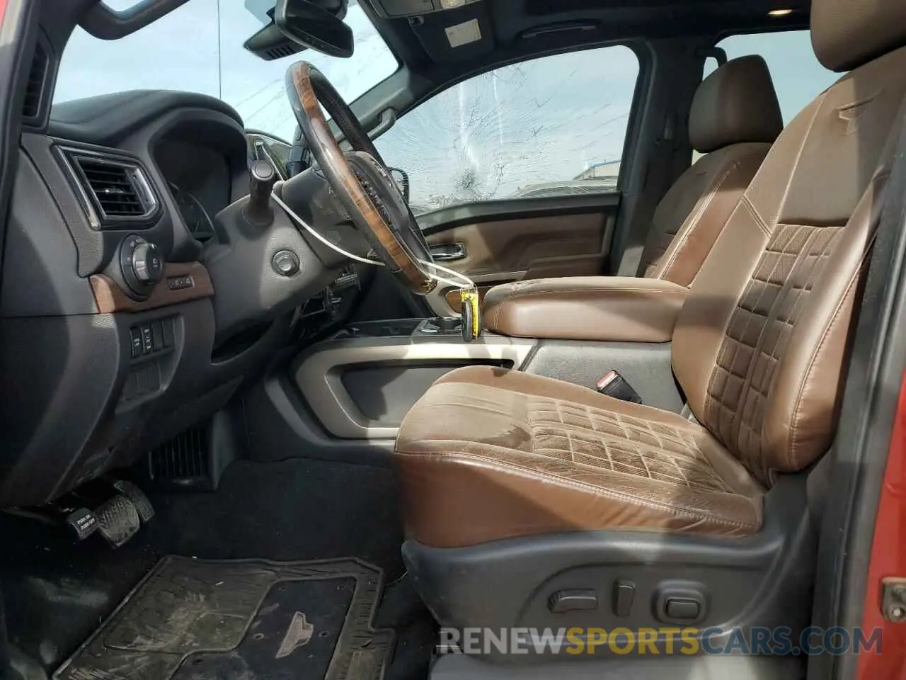 7 Photograph of a damaged car 1N6AA1ED9MN507438 NISSAN TITAN 2021