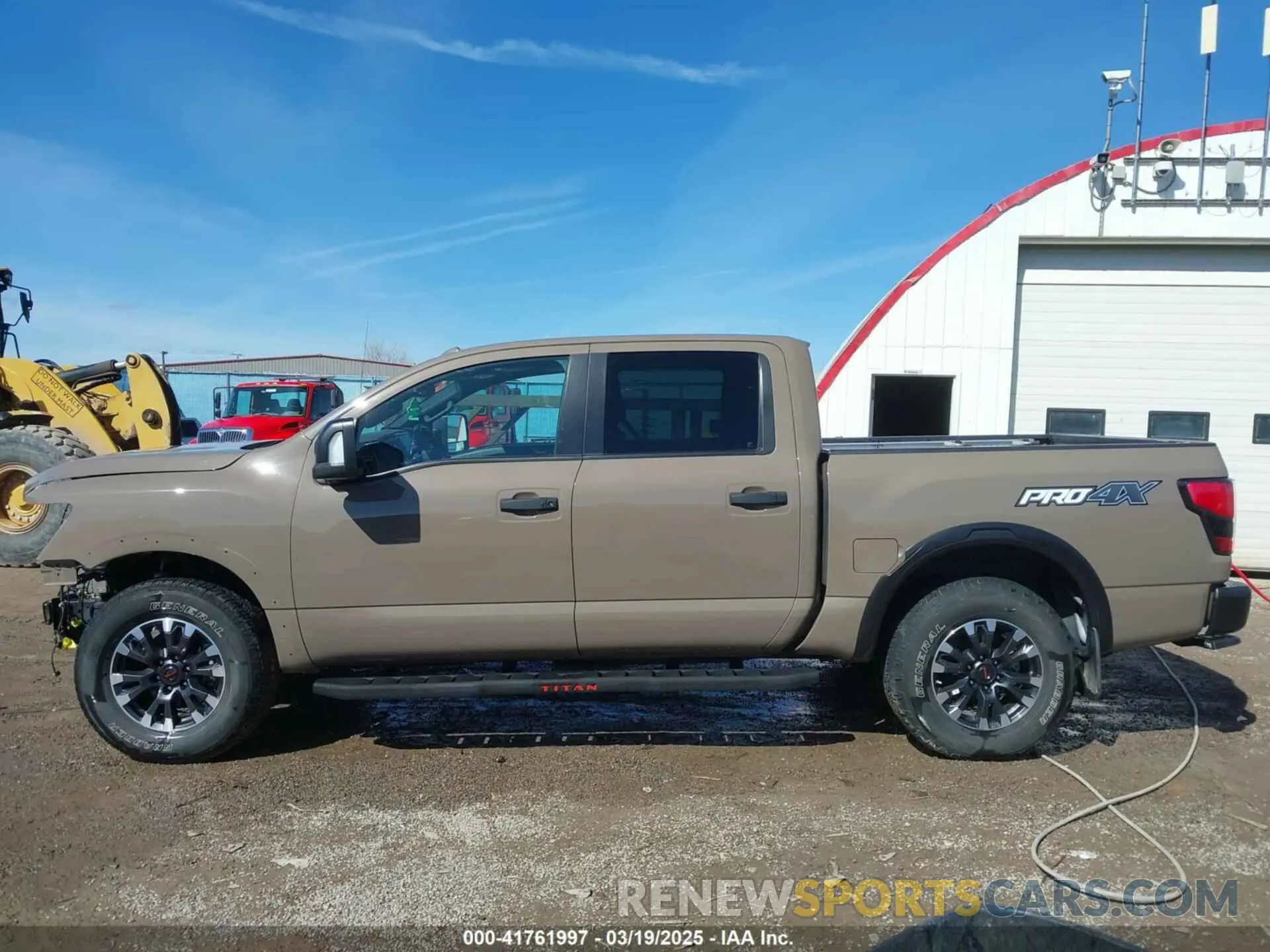 15 Photograph of a damaged car 1N6AA1ED9MN527737 NISSAN TITAN 2021