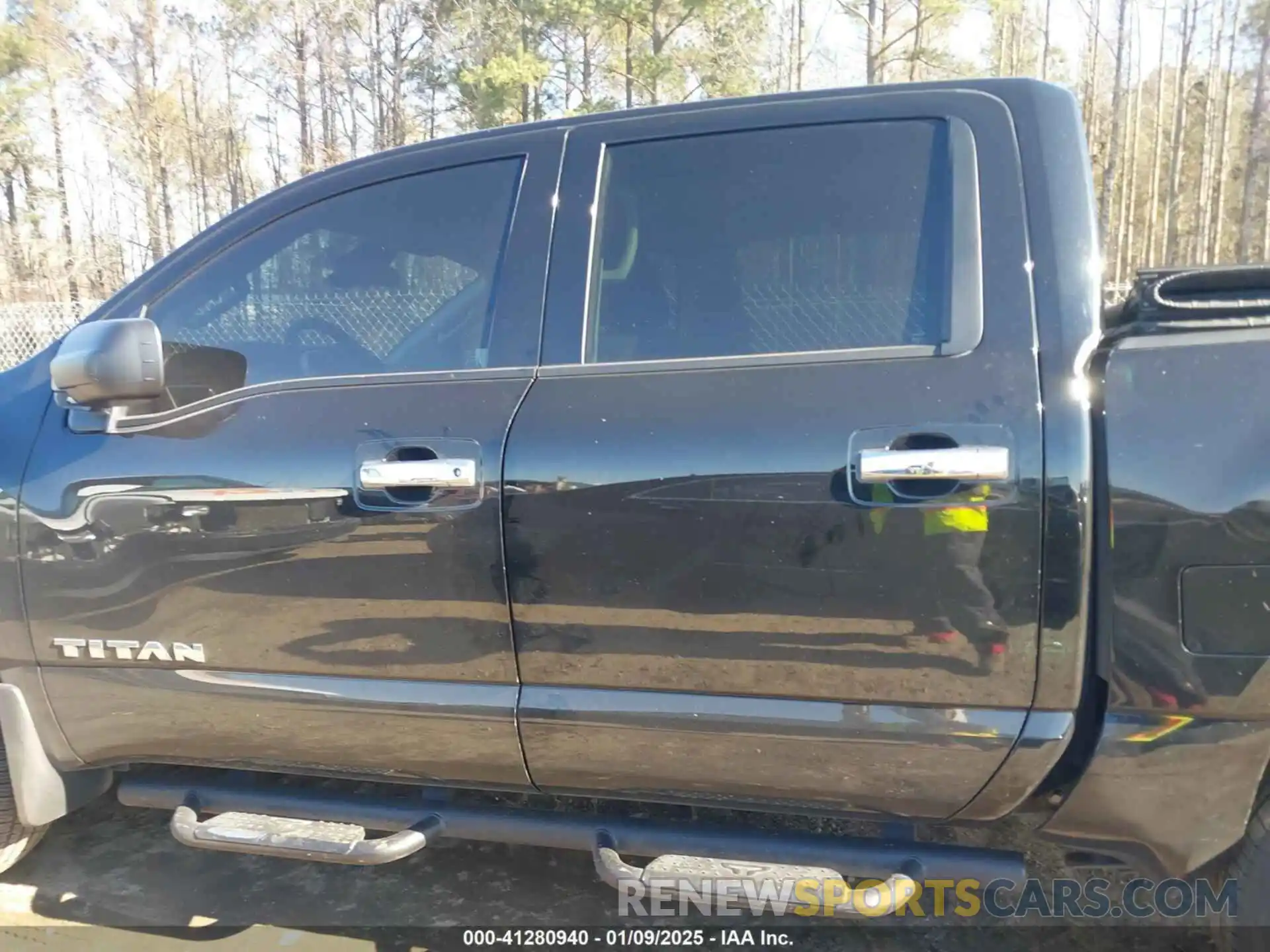 15 Photograph of a damaged car 1N6AA1EE4MN528044 NISSAN TITAN 2021