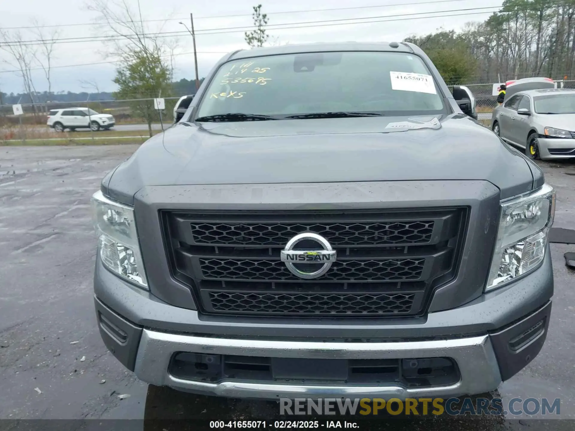 12 Photograph of a damaged car 1N6AA1EF2MN535695 NISSAN TITAN 2021