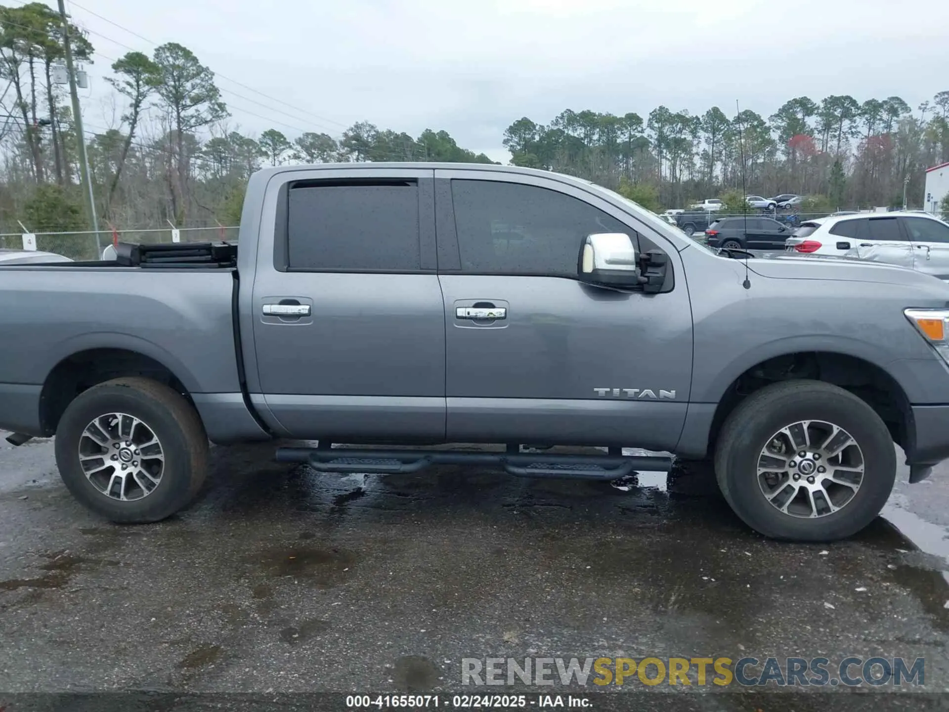 13 Photograph of a damaged car 1N6AA1EF2MN535695 NISSAN TITAN 2021