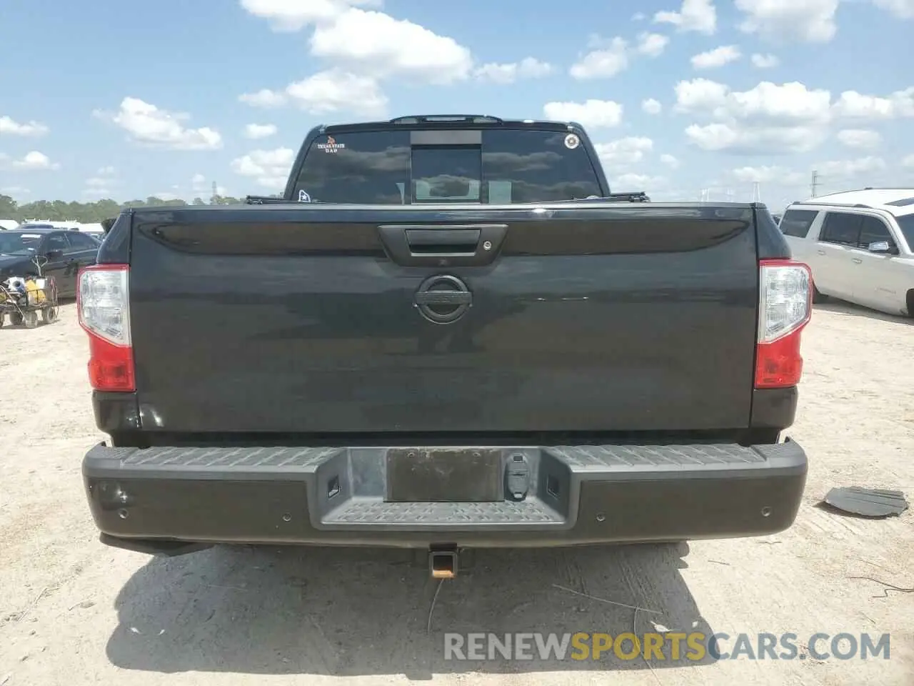 6 Photograph of a damaged car 1N6AA1EF6MN512596 NISSAN TITAN 2021
