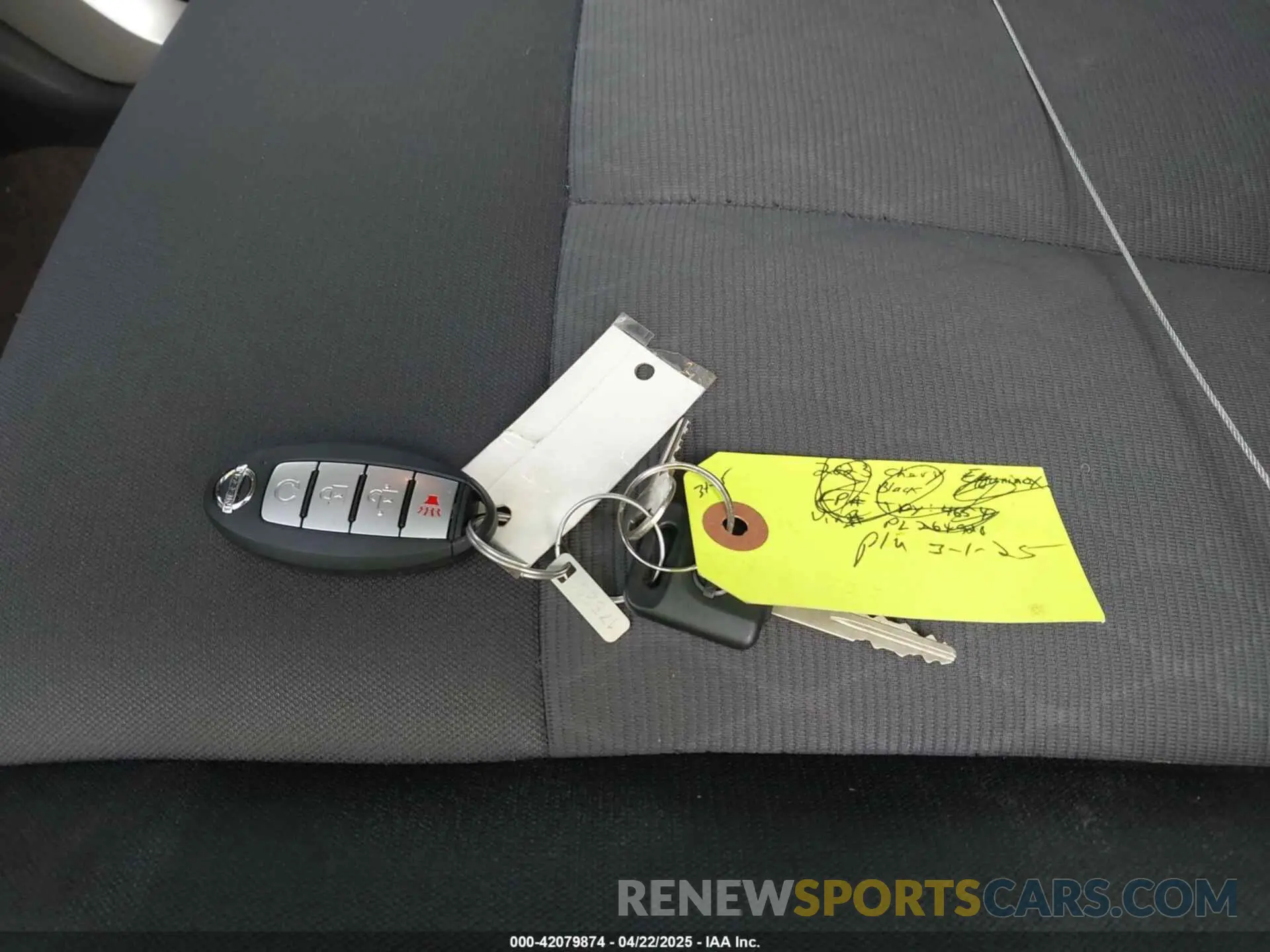 11 Photograph of a damaged car 1N6AA1EF8MN536575 NISSAN TITAN 2021