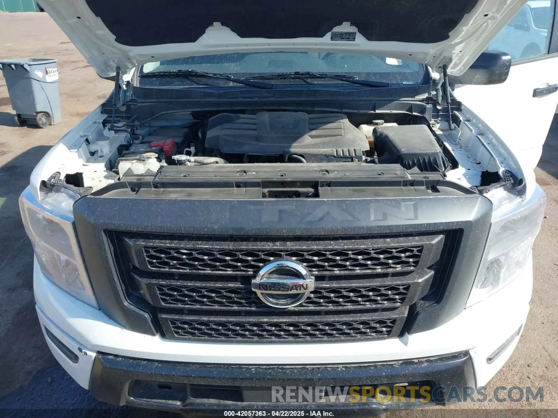 10 Photograph of a damaged car 1N6AA1CC1NN107952 NISSAN TITAN 2022