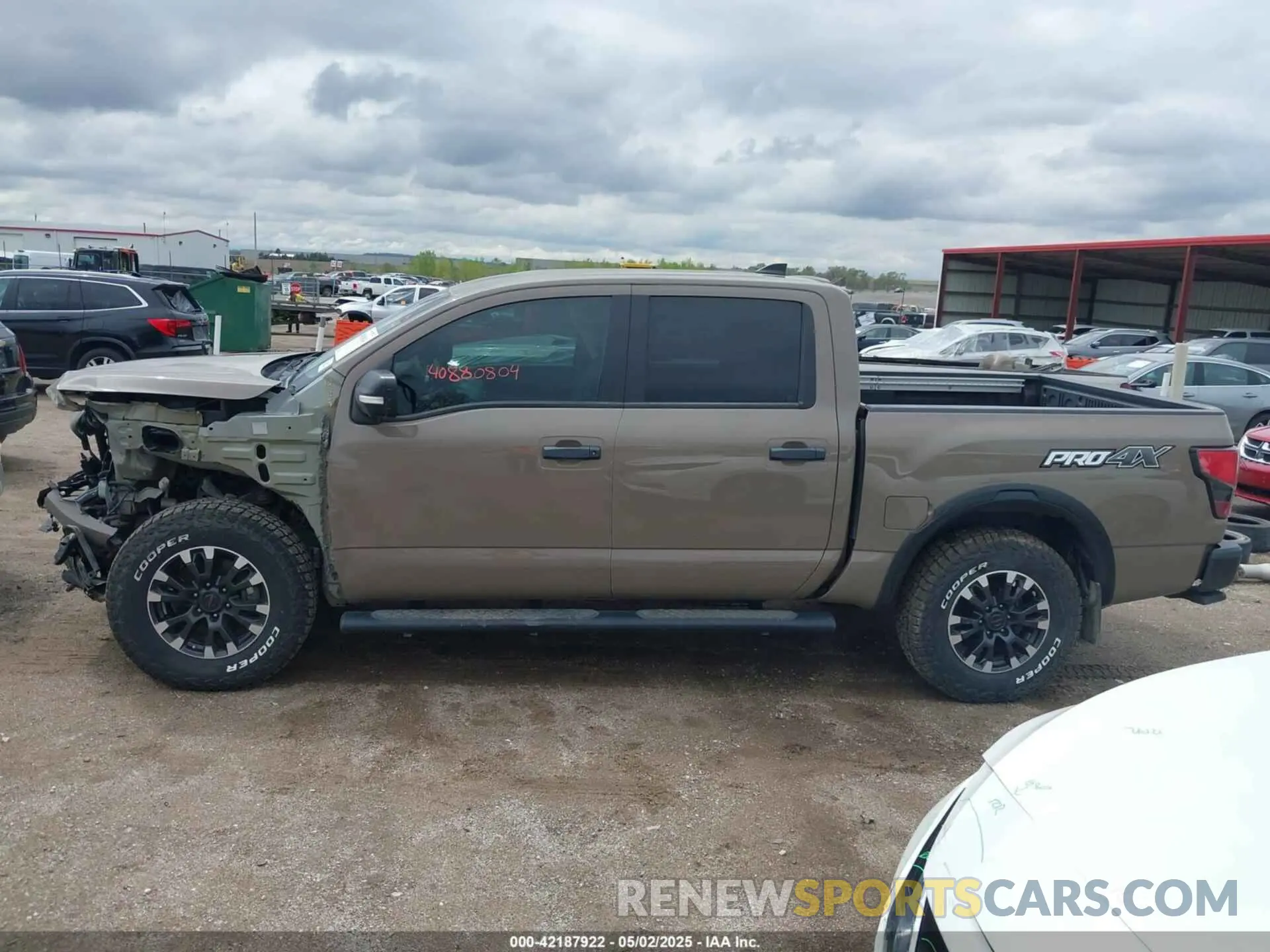15 Photograph of a damaged car 1N6AA1ED6NN101067 NISSAN TITAN 2022