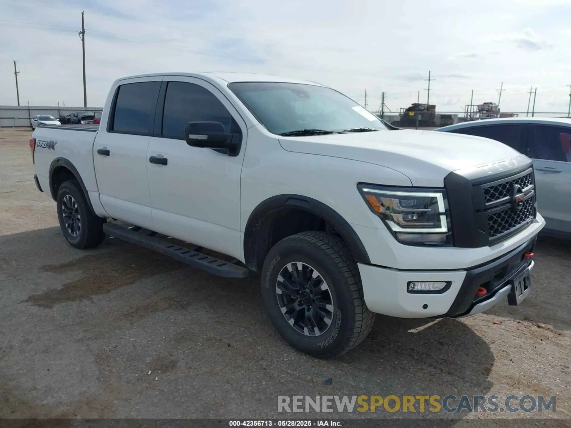 1 Photograph of a damaged car 1N6AA1ED7NN102938 NISSAN TITAN 2022