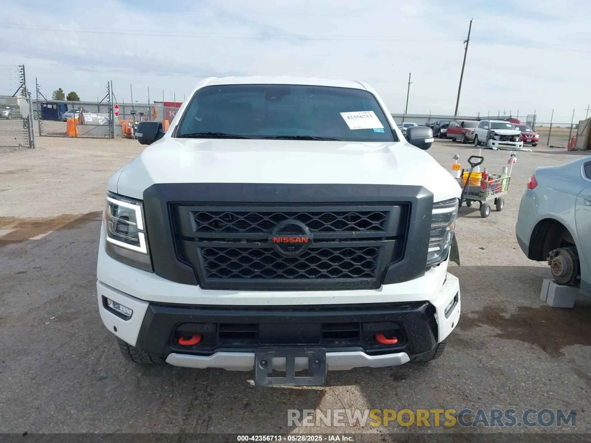 12 Photograph of a damaged car 1N6AA1ED7NN102938 NISSAN TITAN 2022