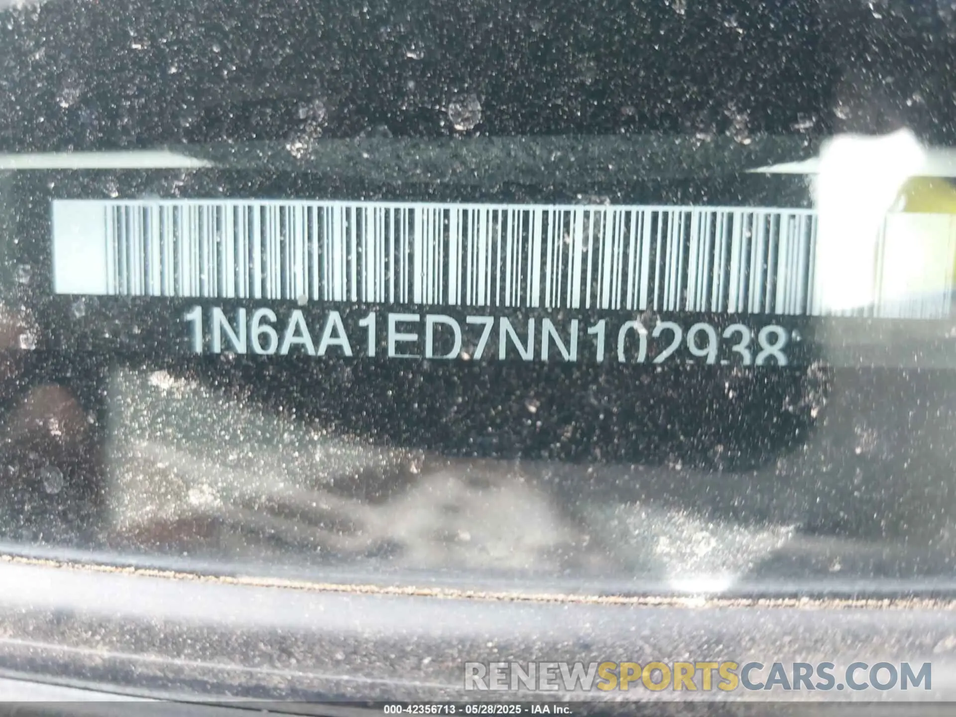 9 Photograph of a damaged car 1N6AA1ED7NN102938 NISSAN TITAN 2022