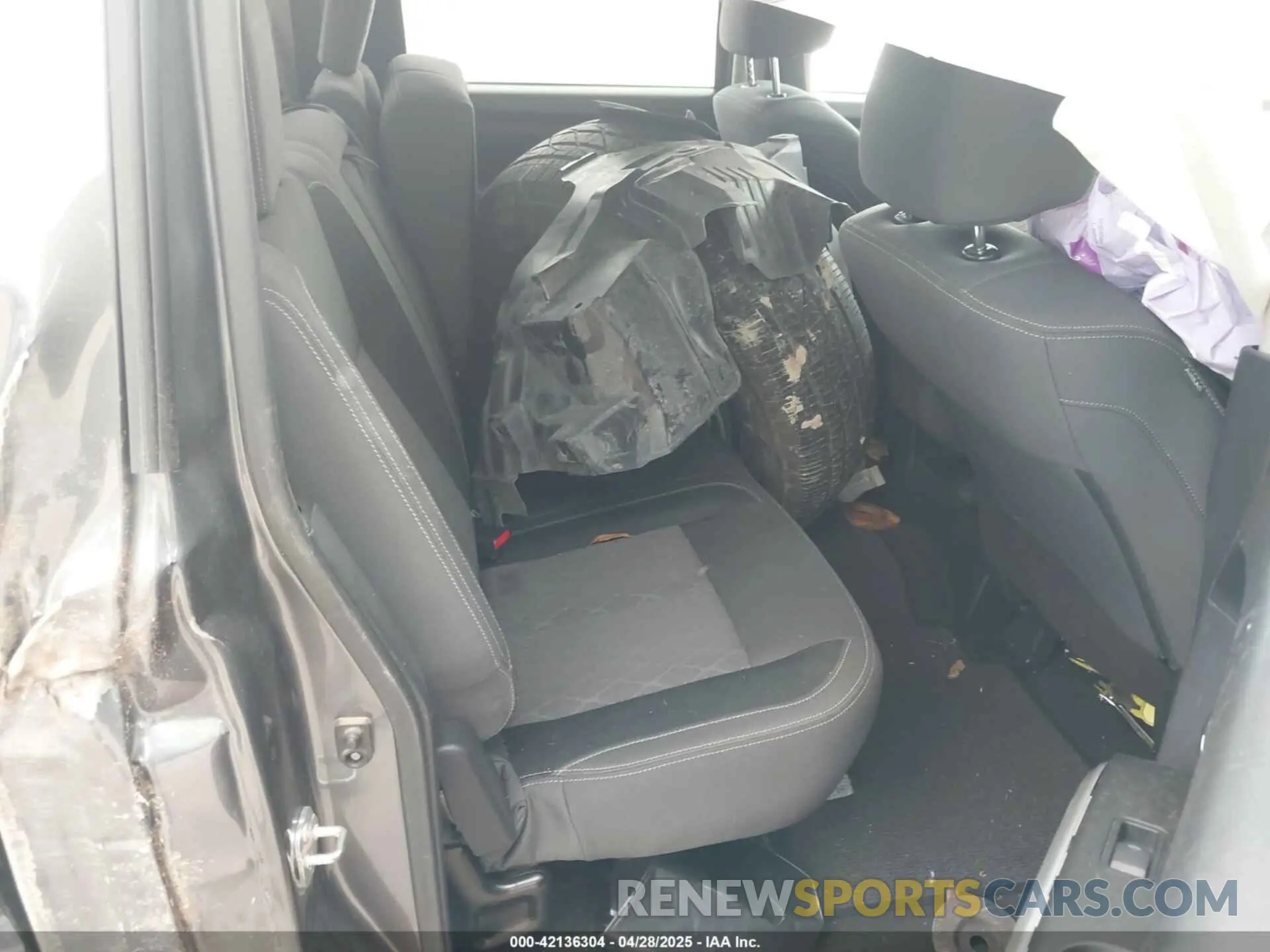 8 Photograph of a damaged car 1N6AA1ECXPN108050 NISSAN TITAN 2023