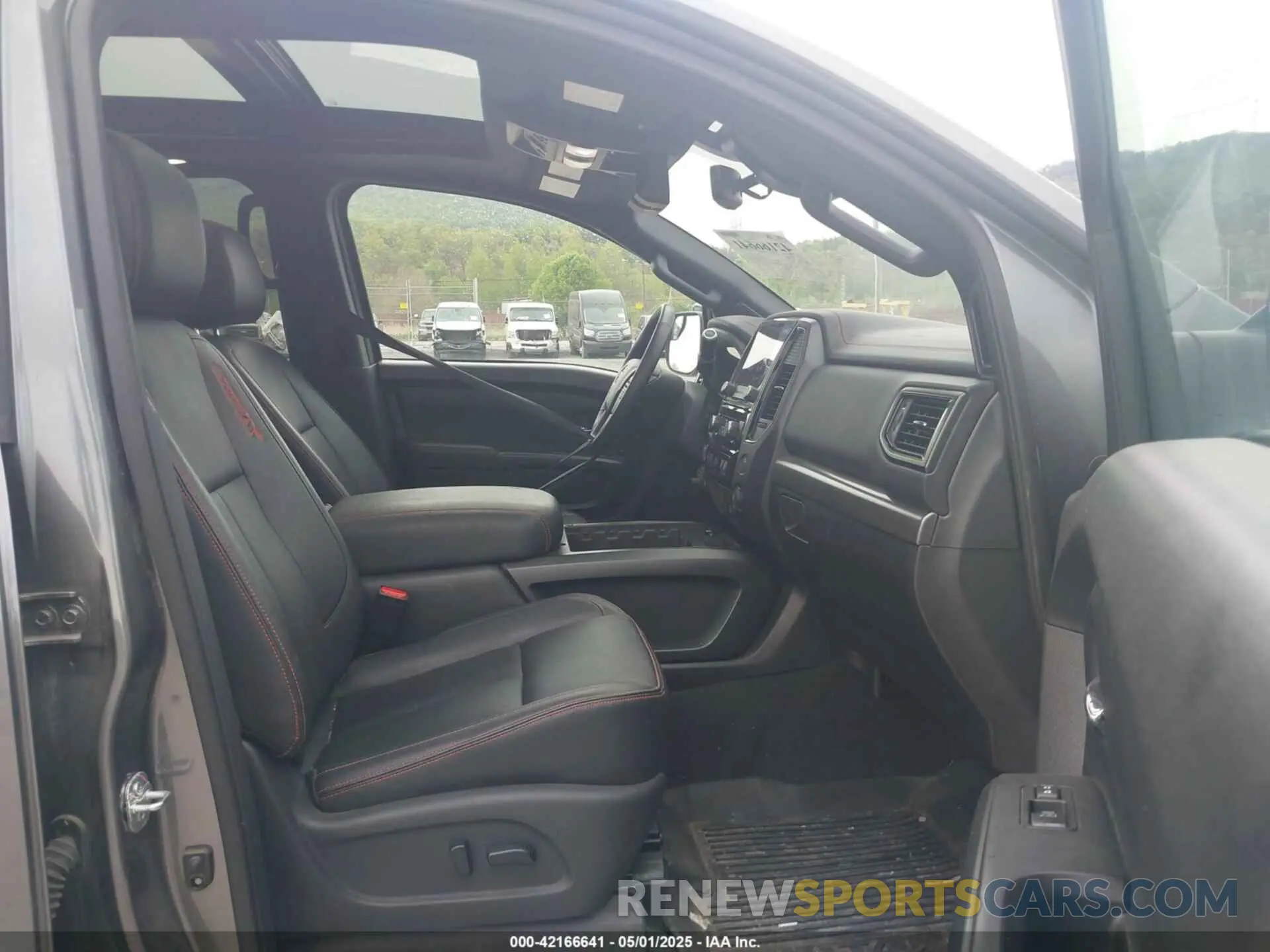 5 Photograph of a damaged car 1N6AA1ED7PN106443 NISSAN TITAN 2023