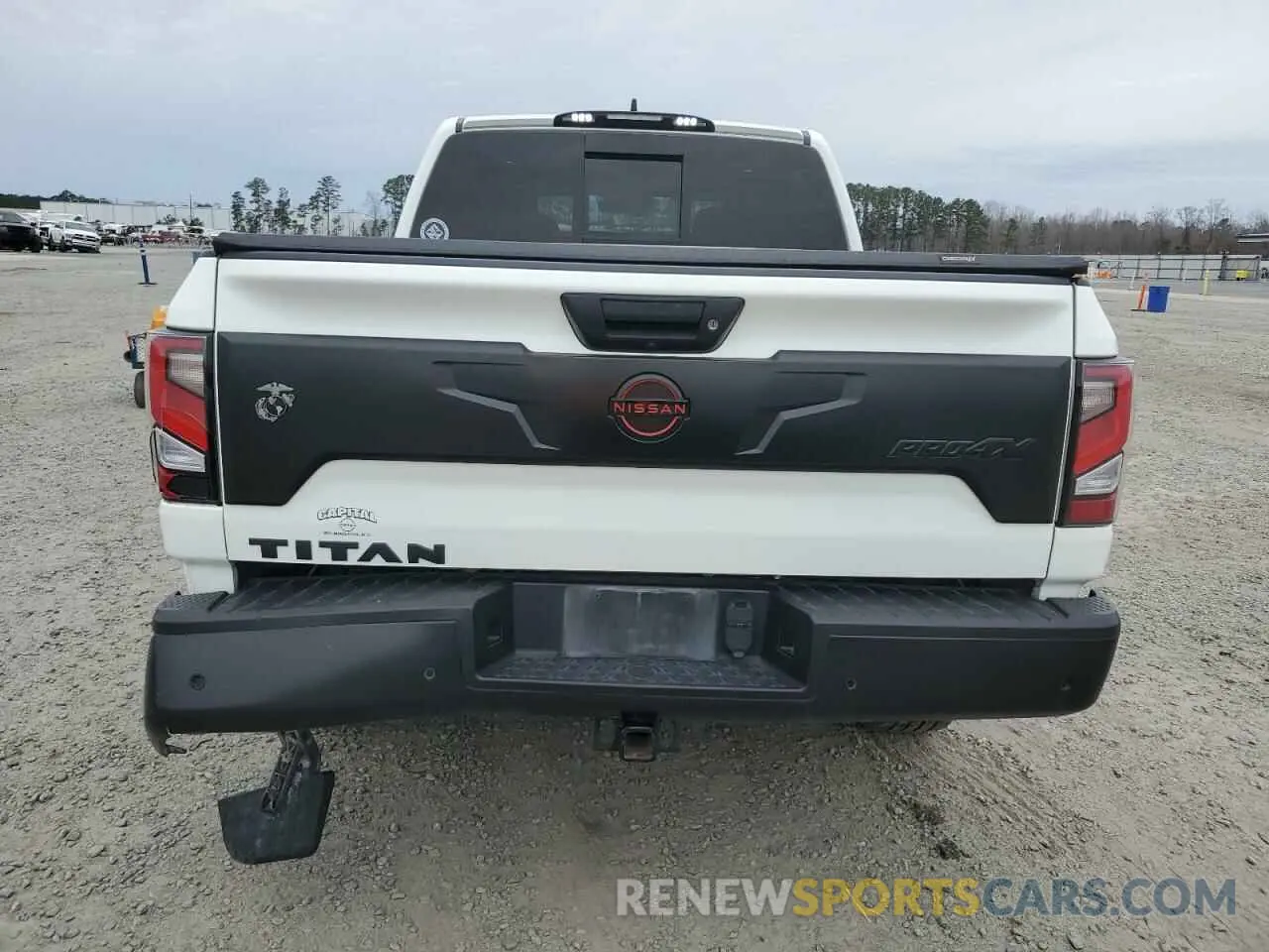 6 Photograph of a damaged car 1N6AA1EDXPN109806 NISSAN TITAN 2023