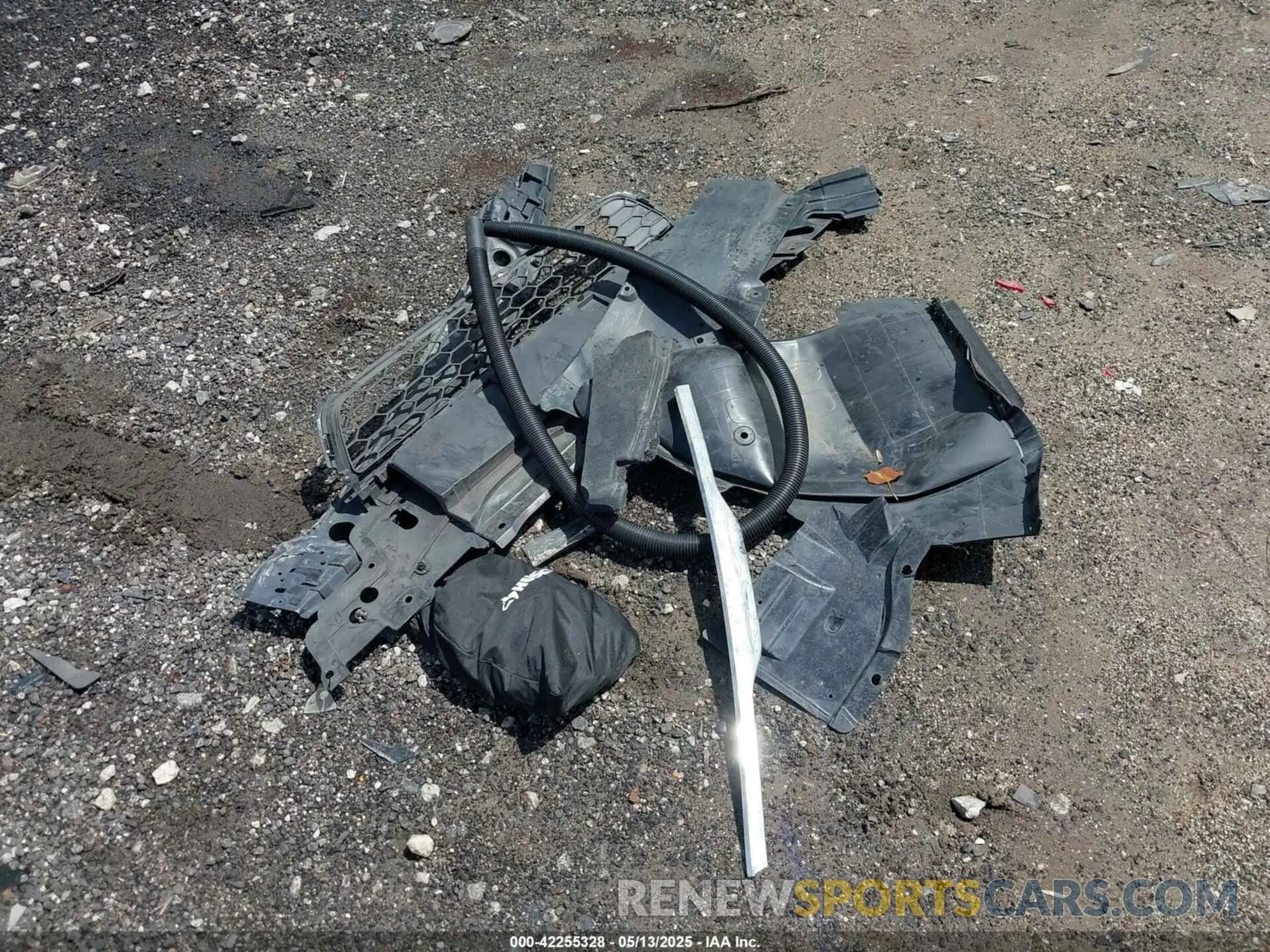 11 Photograph of a damaged car 1N6AA1EF9PN113945 NISSAN TITAN 2023