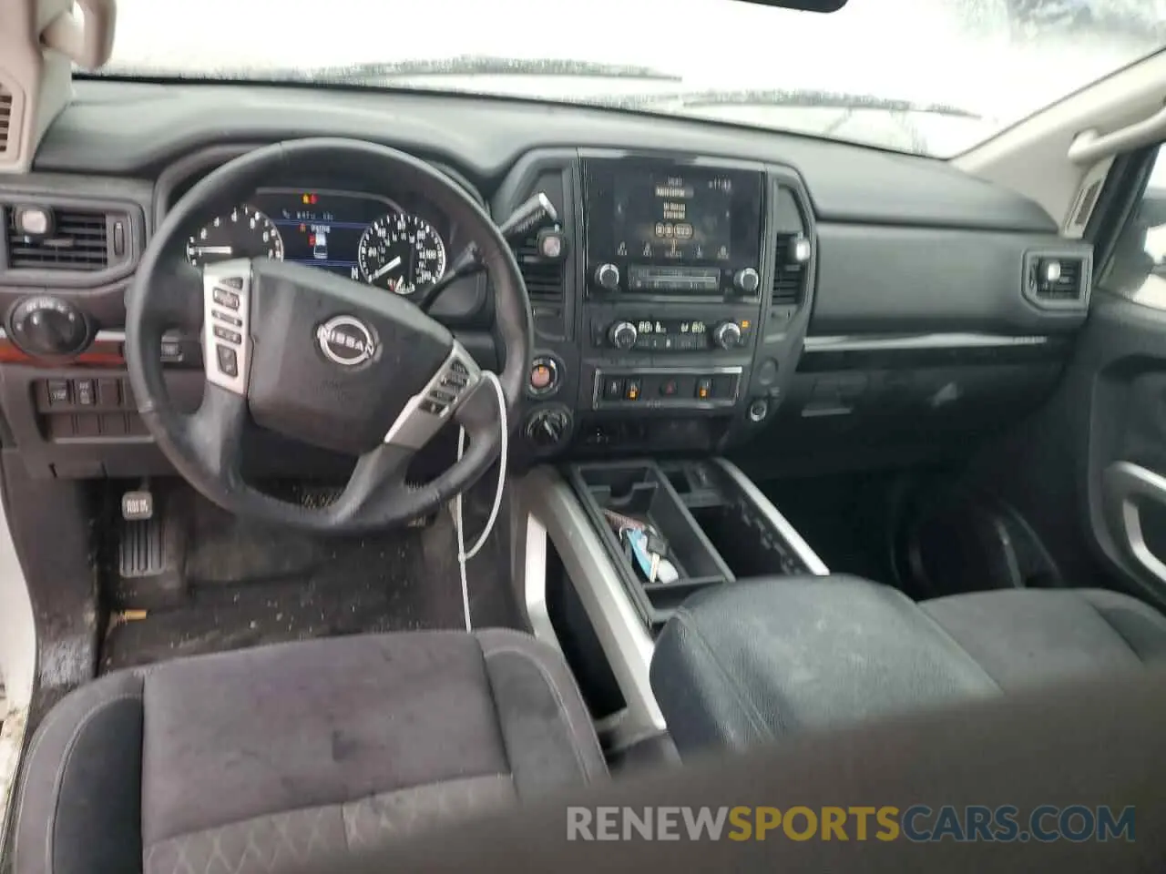 8 Photograph of a damaged car 1N6AA1CD1RN106170 NISSAN TITAN 2024