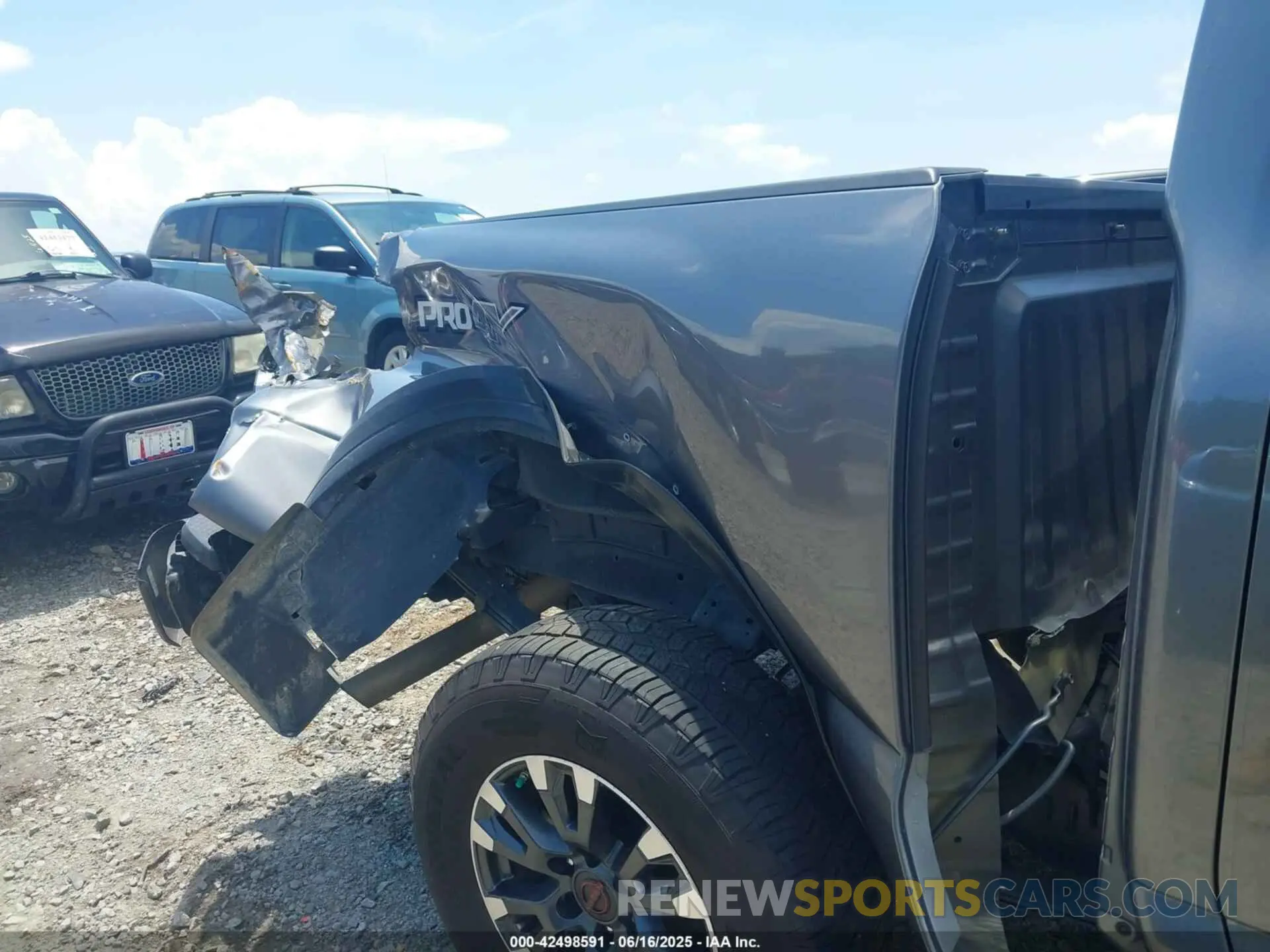 21 Photograph of a damaged car 1N6AA1ED8RN114313 NISSAN TITAN 2024