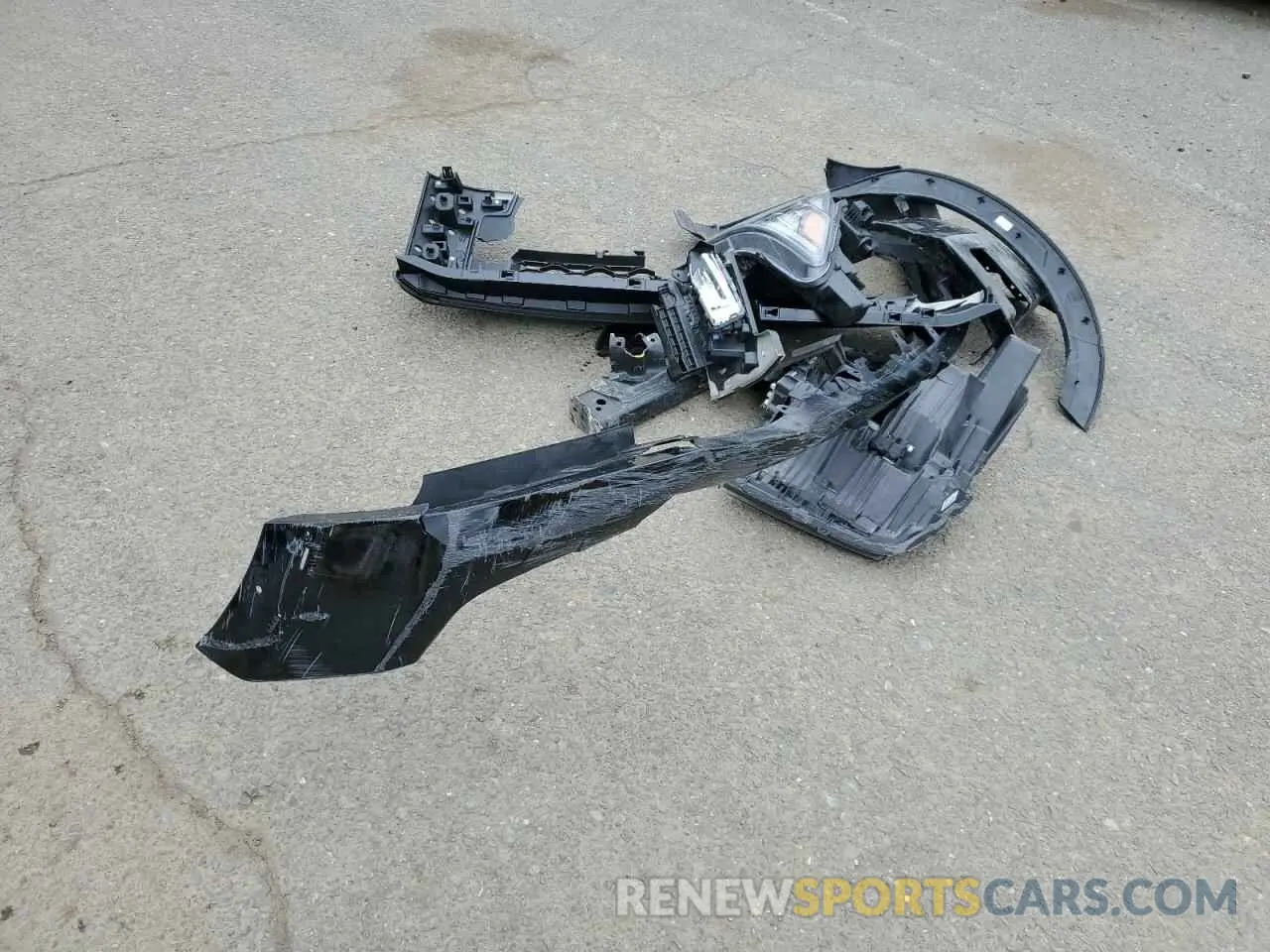 14 Photograph of a damaged car 1N6AA1ED9RN108679 NISSAN TITAN PRO- 2024