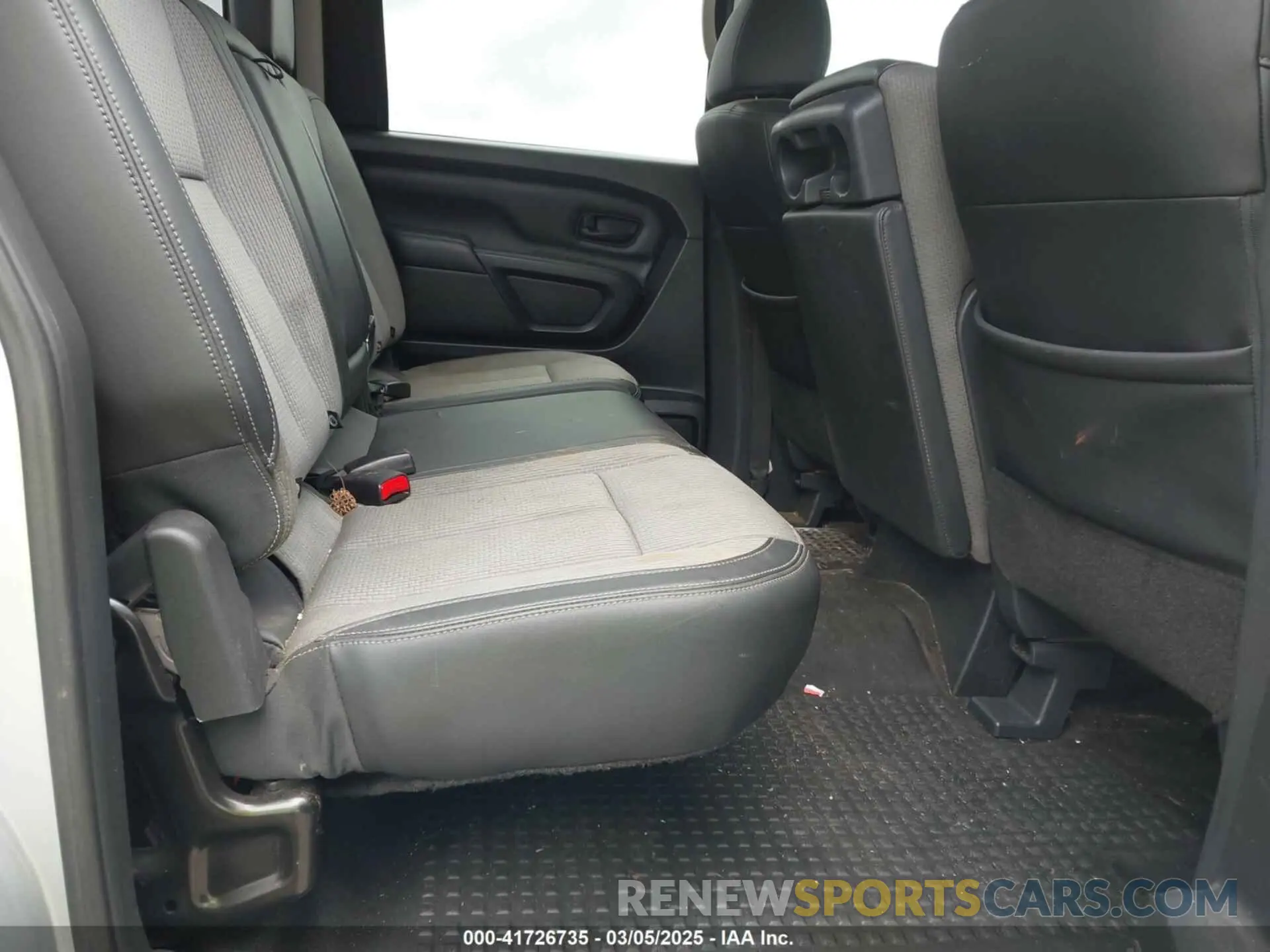 8 Photograph of a damaged car 1N6BA1F33KN514599 NISSAN TITAN XD 2019
