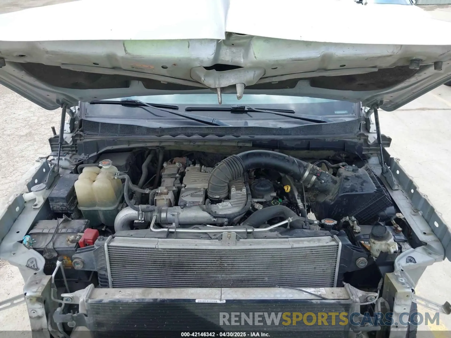 10 Photograph of a damaged car 1N6BA1F43KN524400 NISSAN TITAN XD 2019