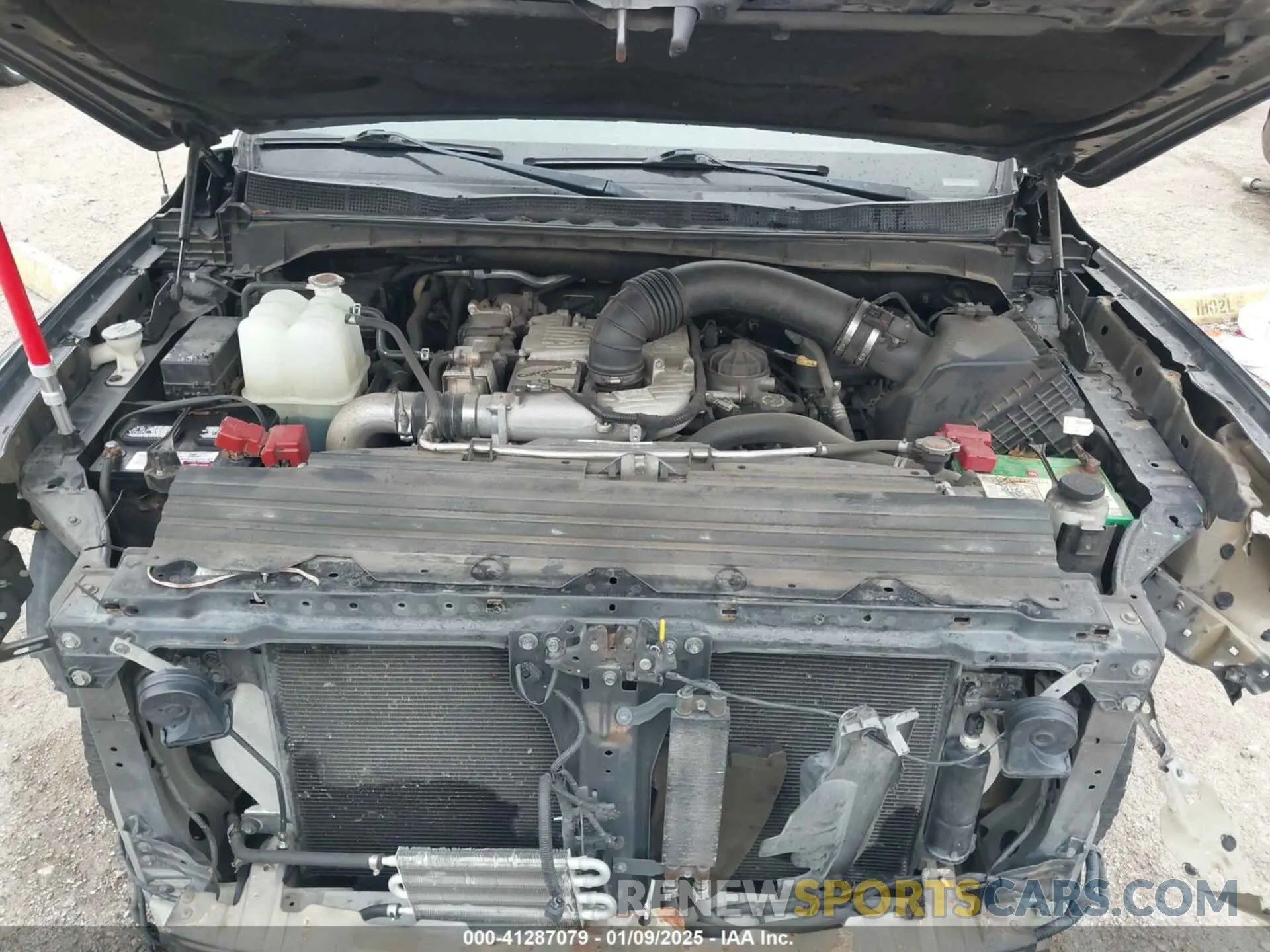 10 Photograph of a damaged car 1N6BA1F44KN509548 NISSAN TITAN XD 2019