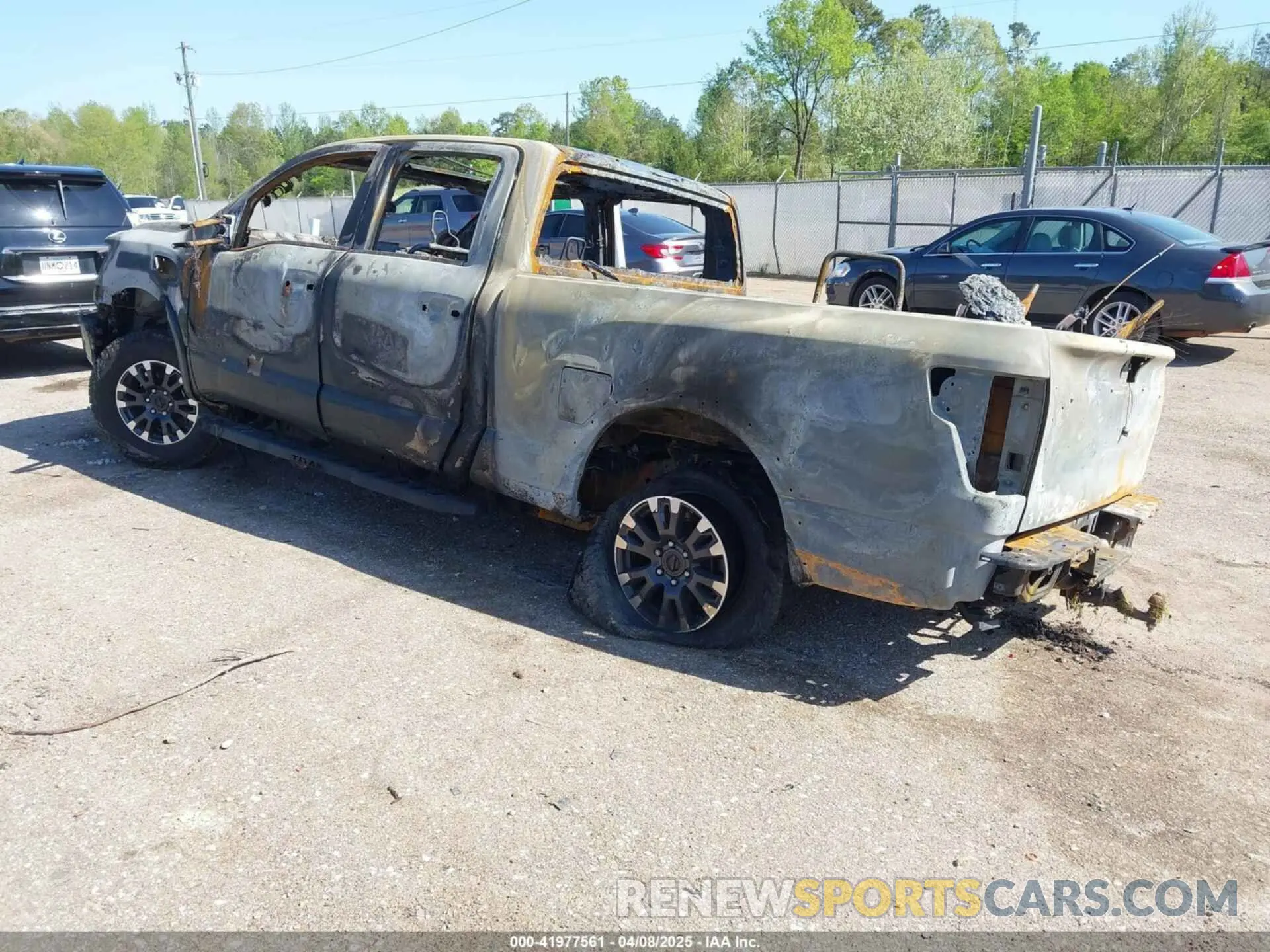 3 Photograph of a damaged car 1N6AA1FB4LN507908 NISSAN TITAN XD 2020