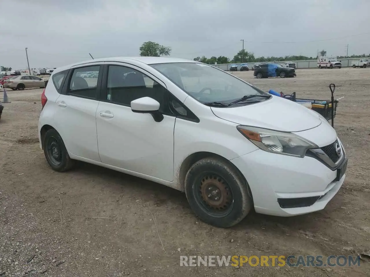 4 Photograph of a damaged car 3N1CE2CP0KL366116 NISSAN VERSA 2019